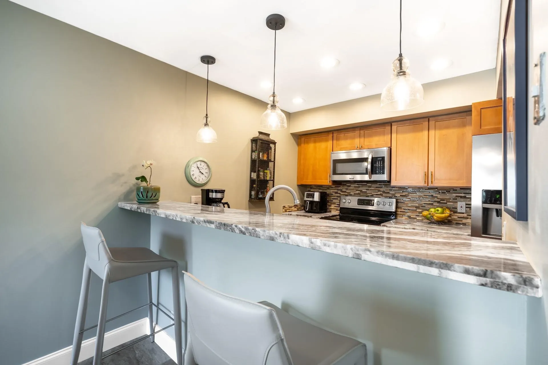 658 Kensington Pl, #11B