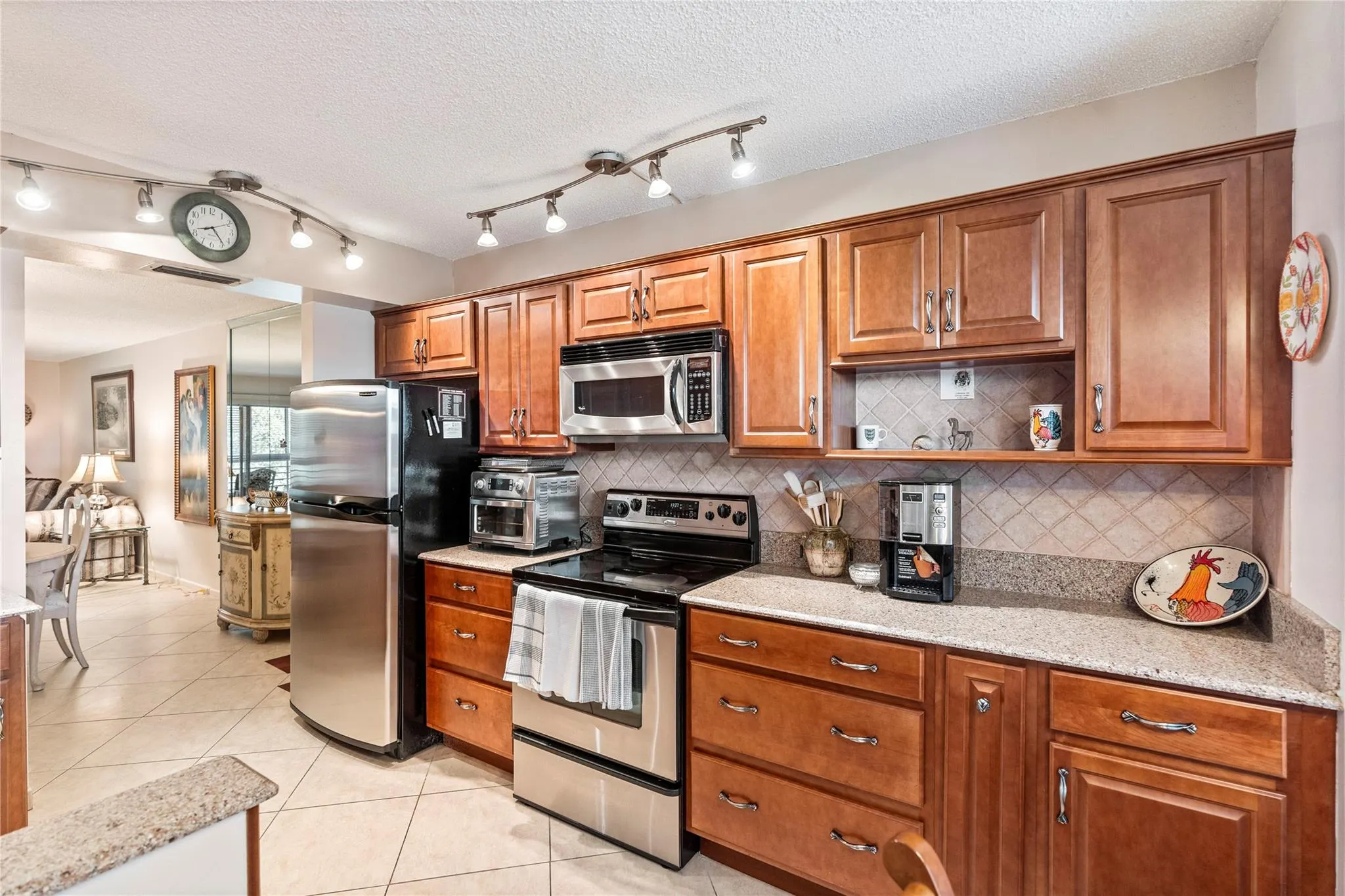 1503 Cayman Way, #L4