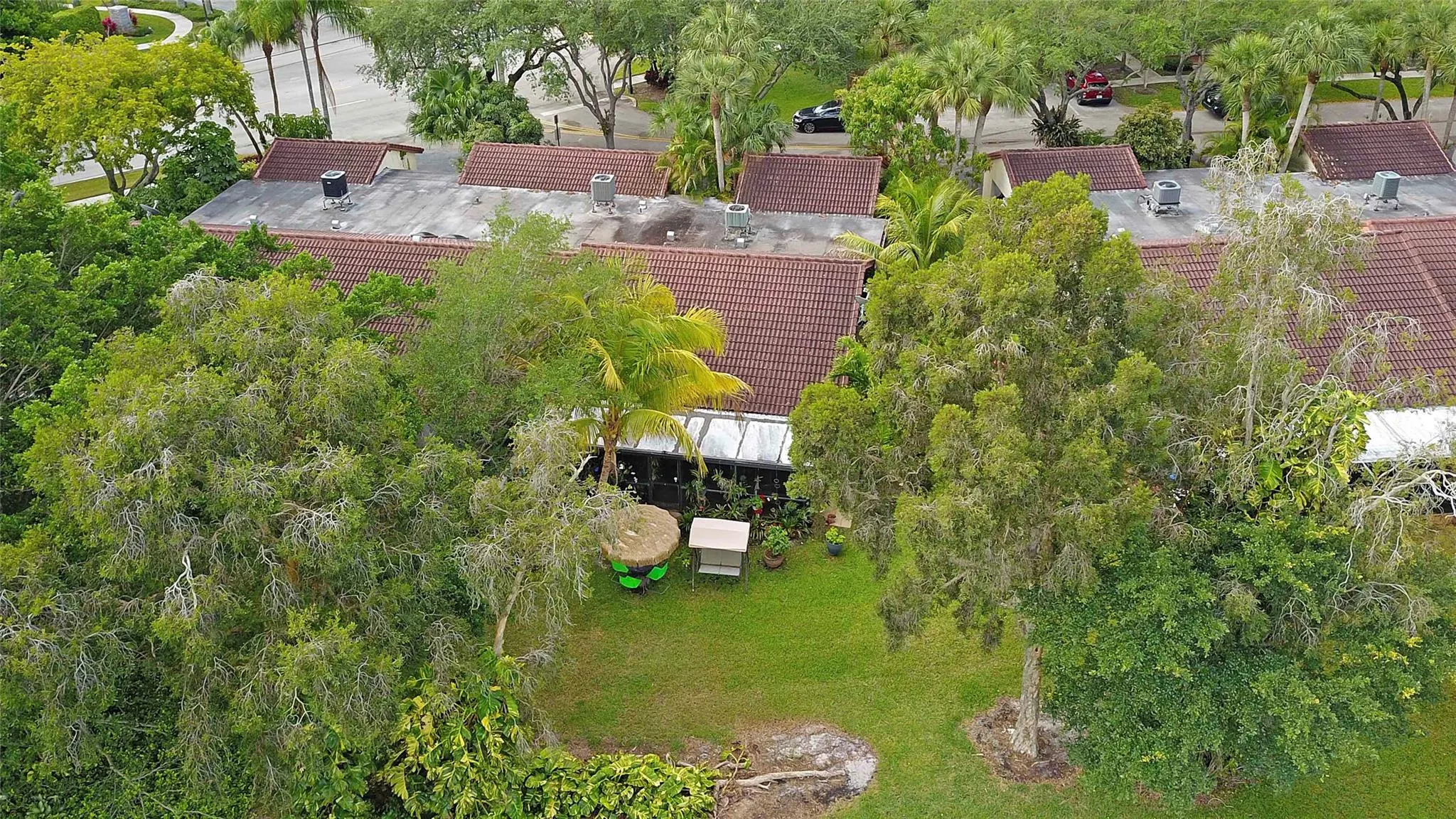 16145 Laurel Dr, #31
