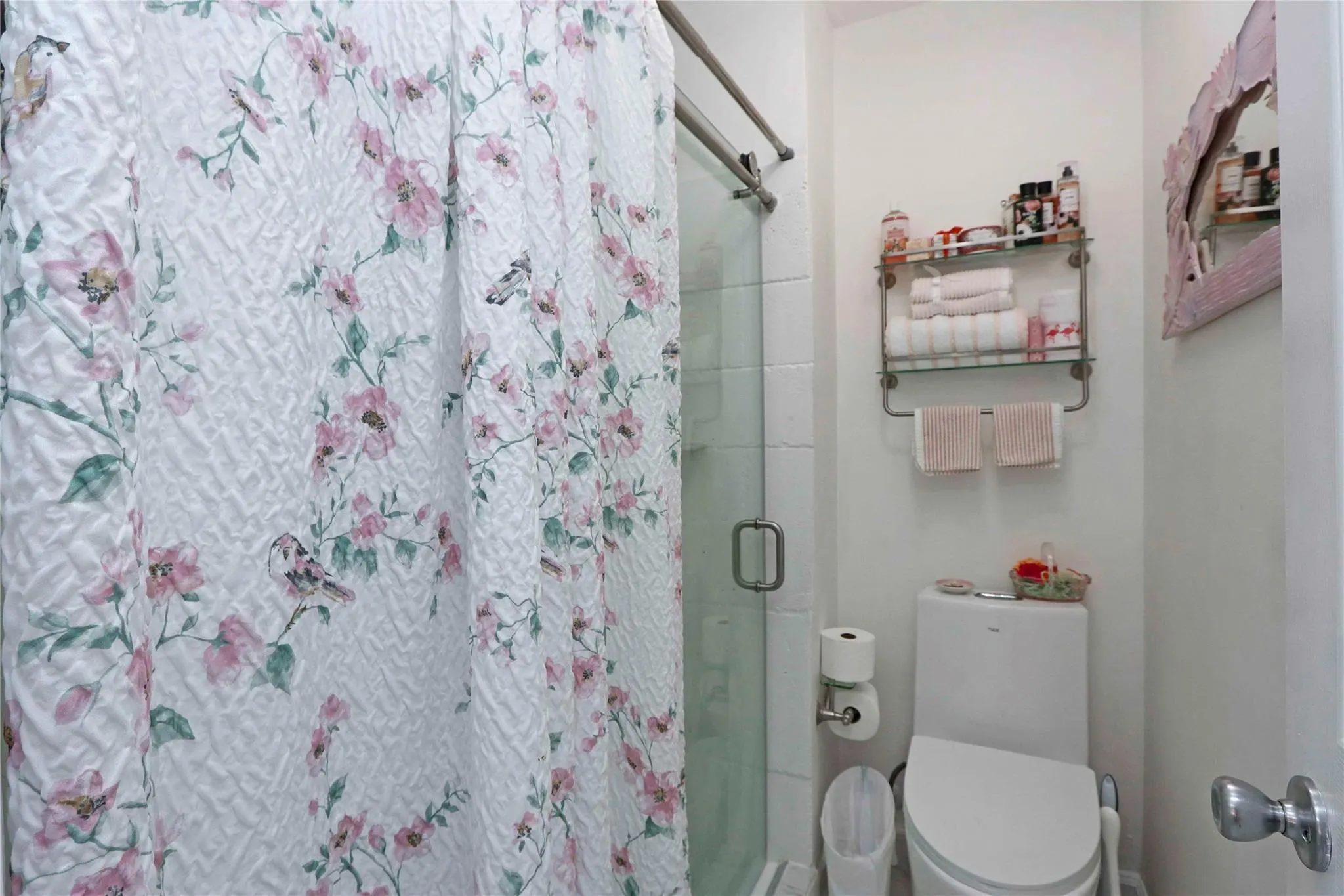 16145 Laurel Dr, #31