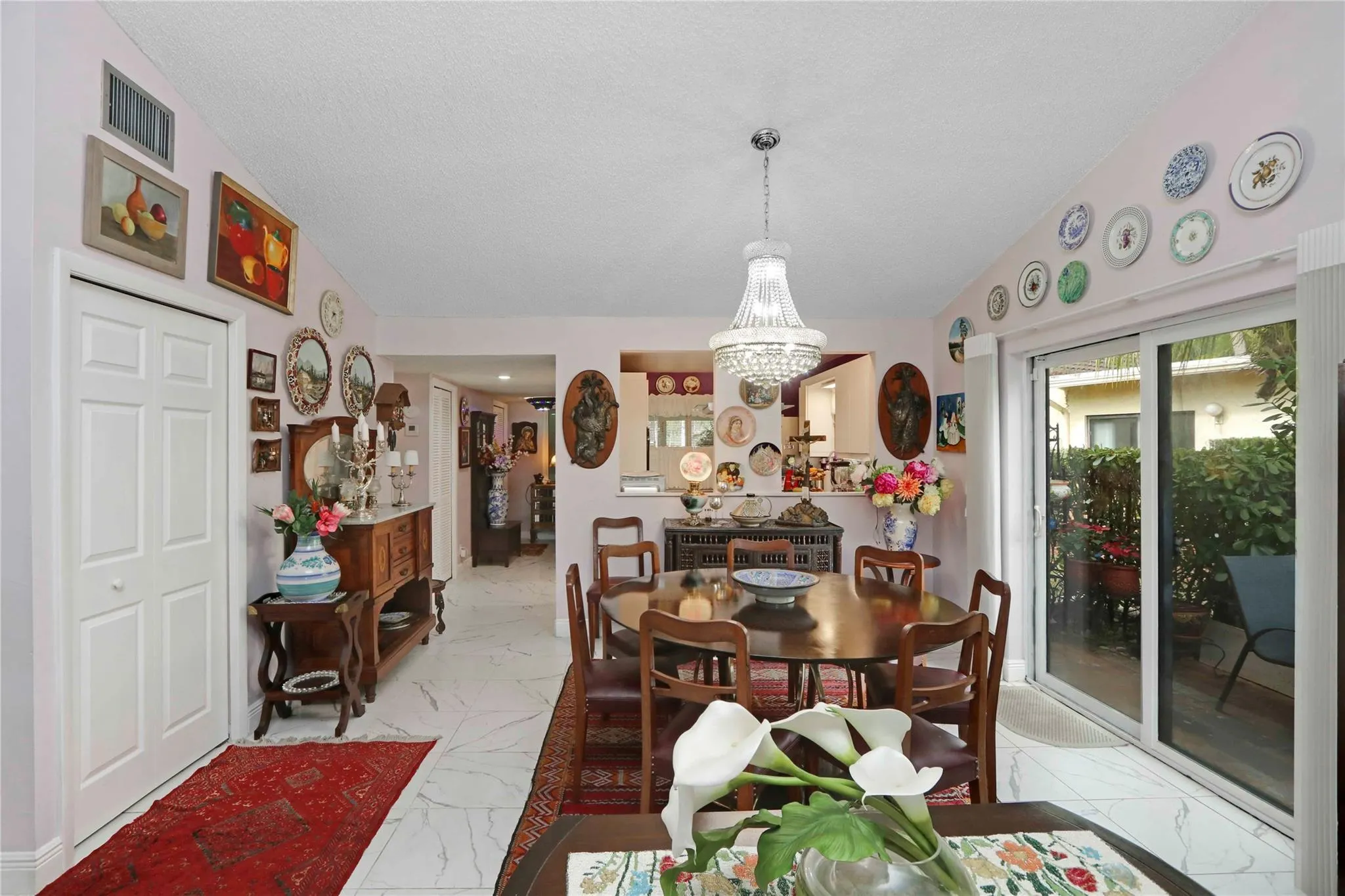 16145 Laurel Dr, #31