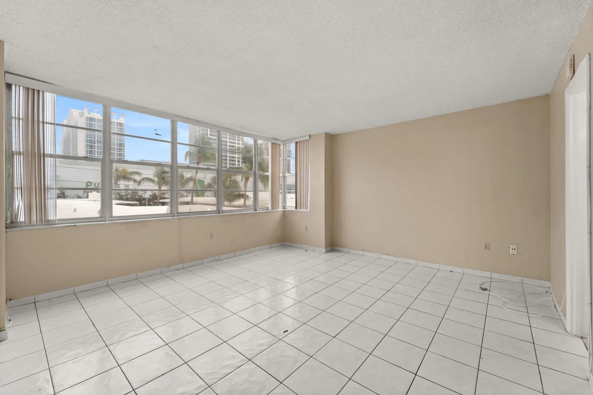 6855 Abbott Ave, #301