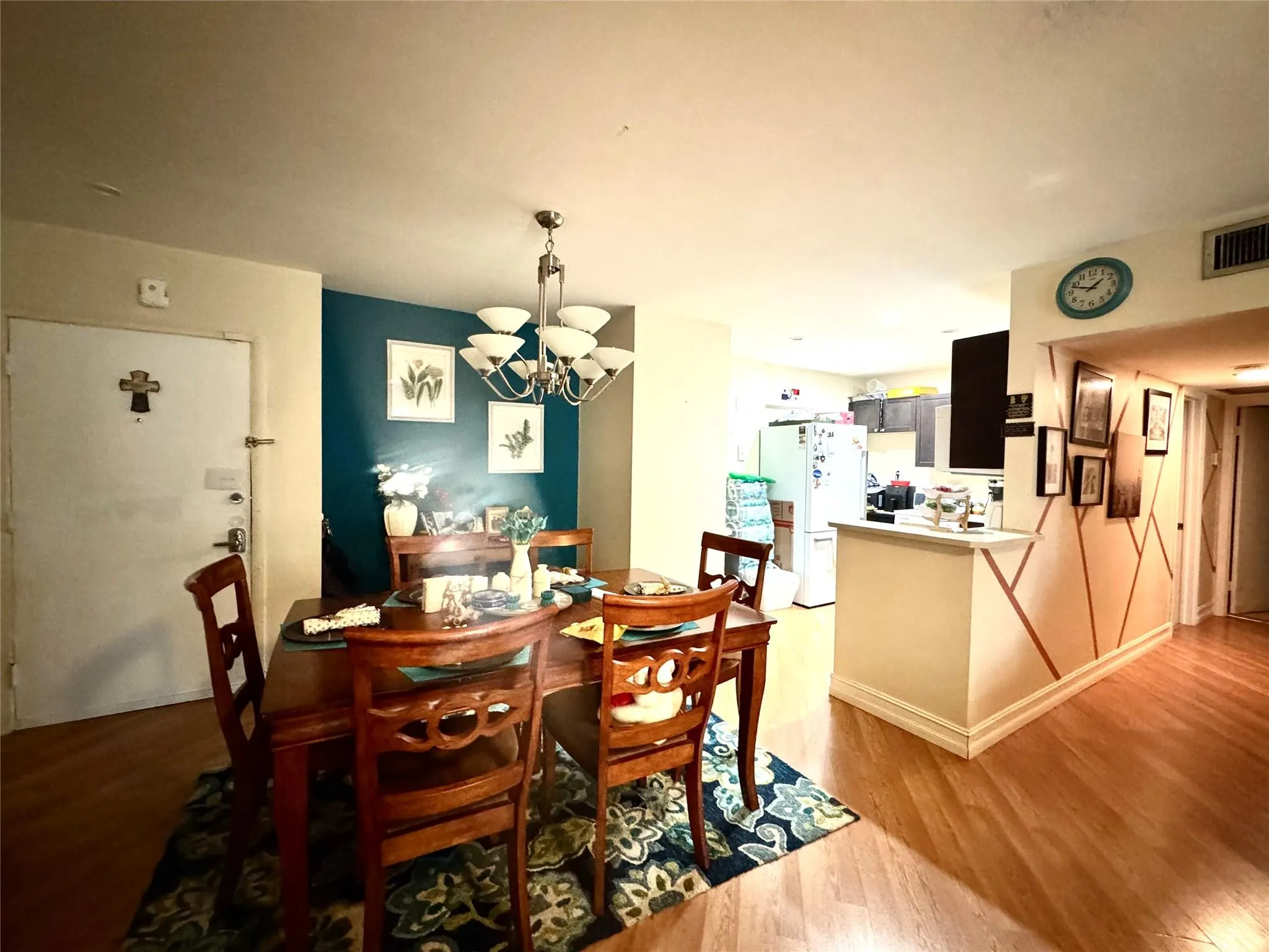 124 NE 19th Ct, #201B