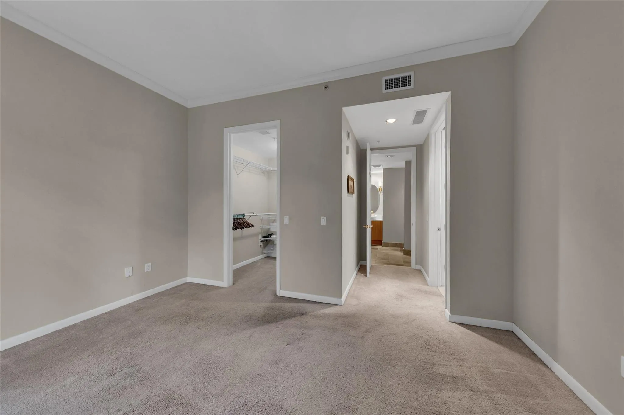 2625 NE 14th Ave, #303