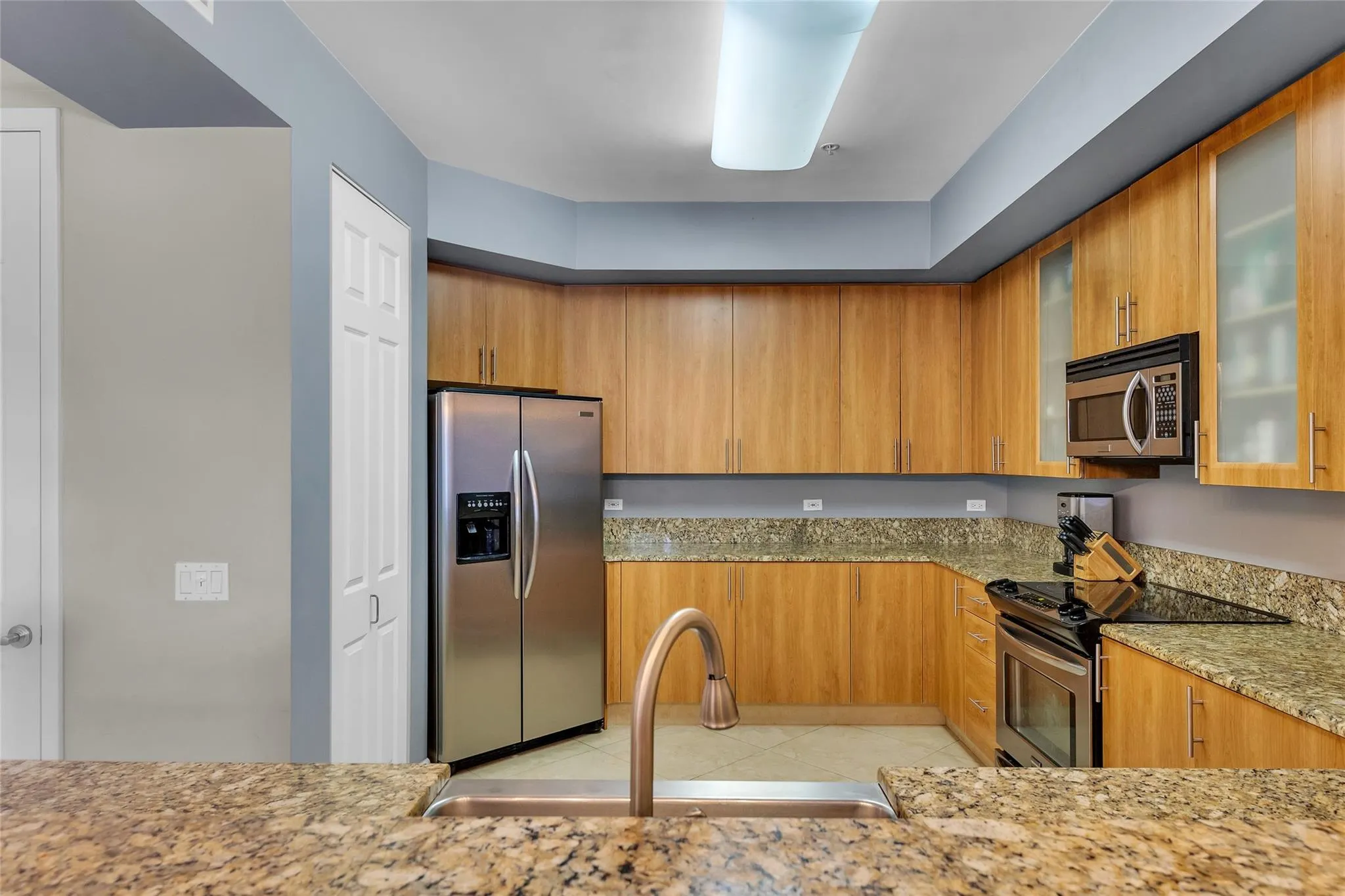 2625 NE 14th Ave, #303