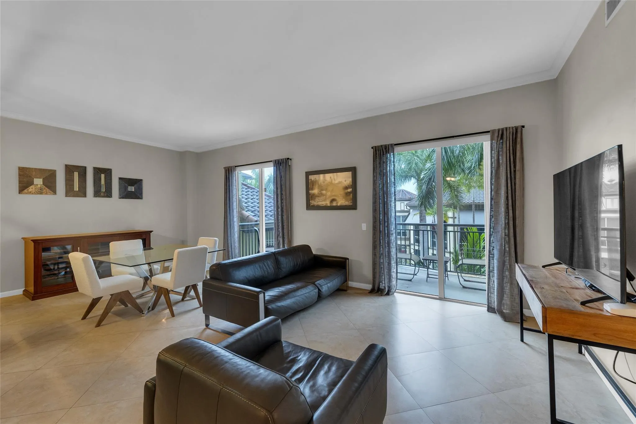 2625 NE 14th Ave, #303