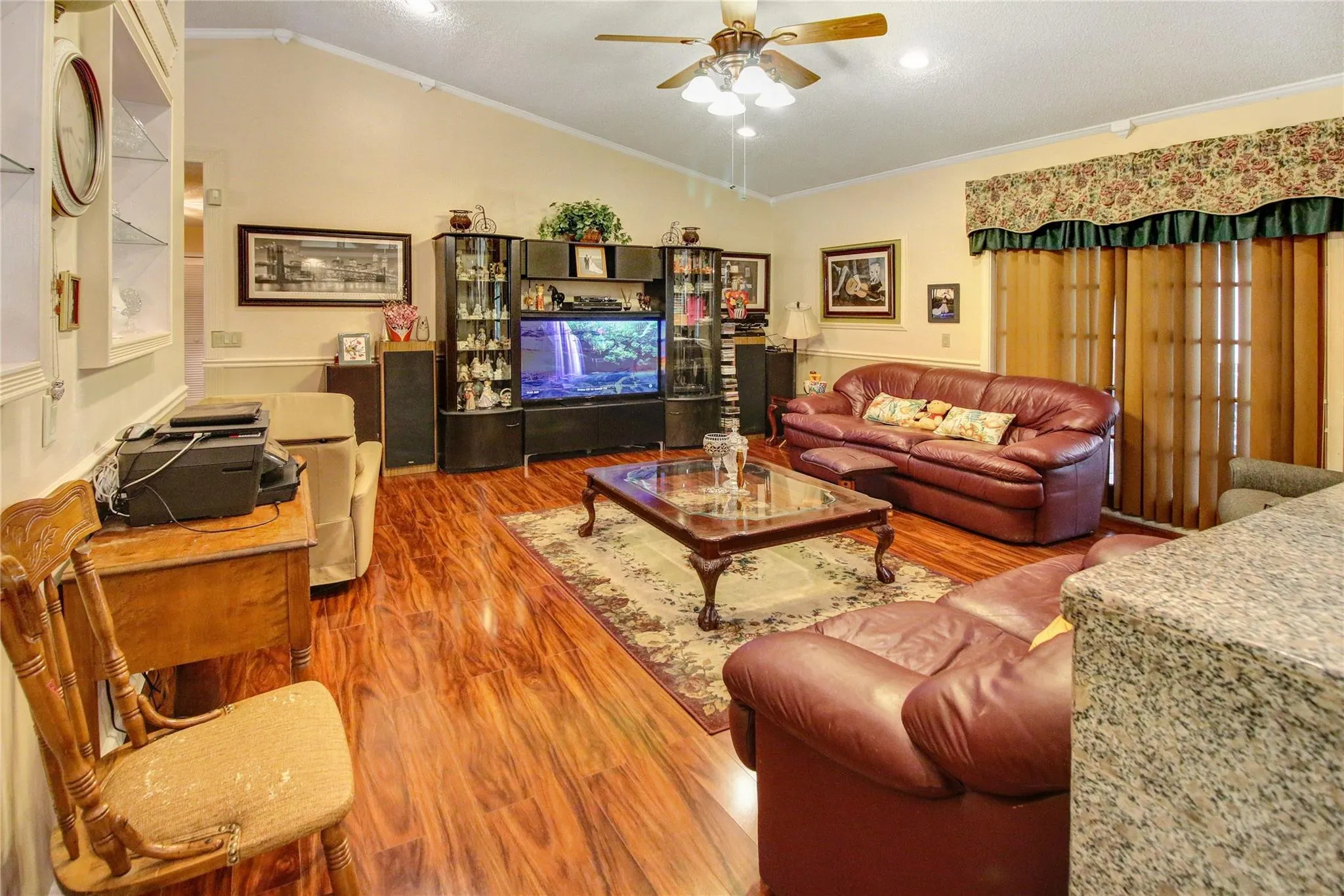 15580 Winkfield Cir