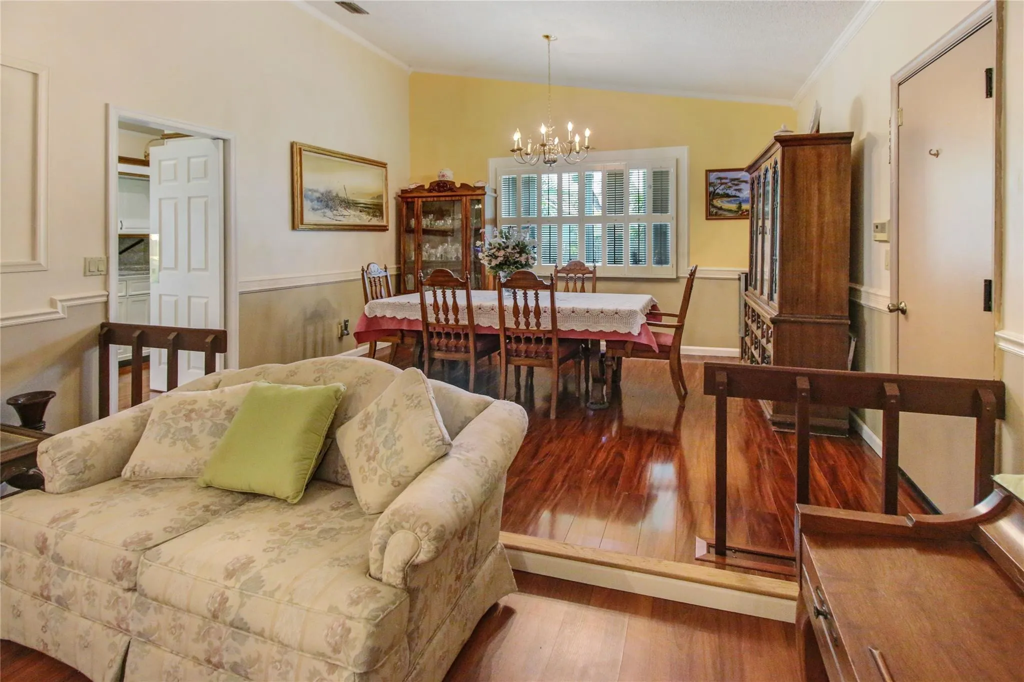 15580 Winkfield Cir