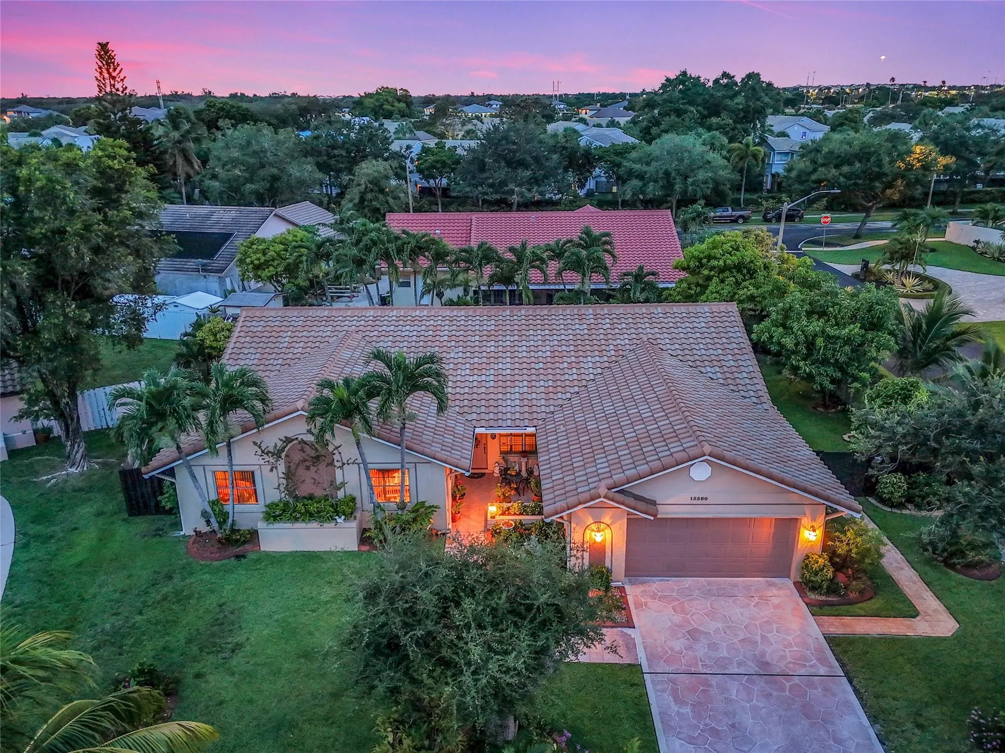 15580 Winkfield Cir