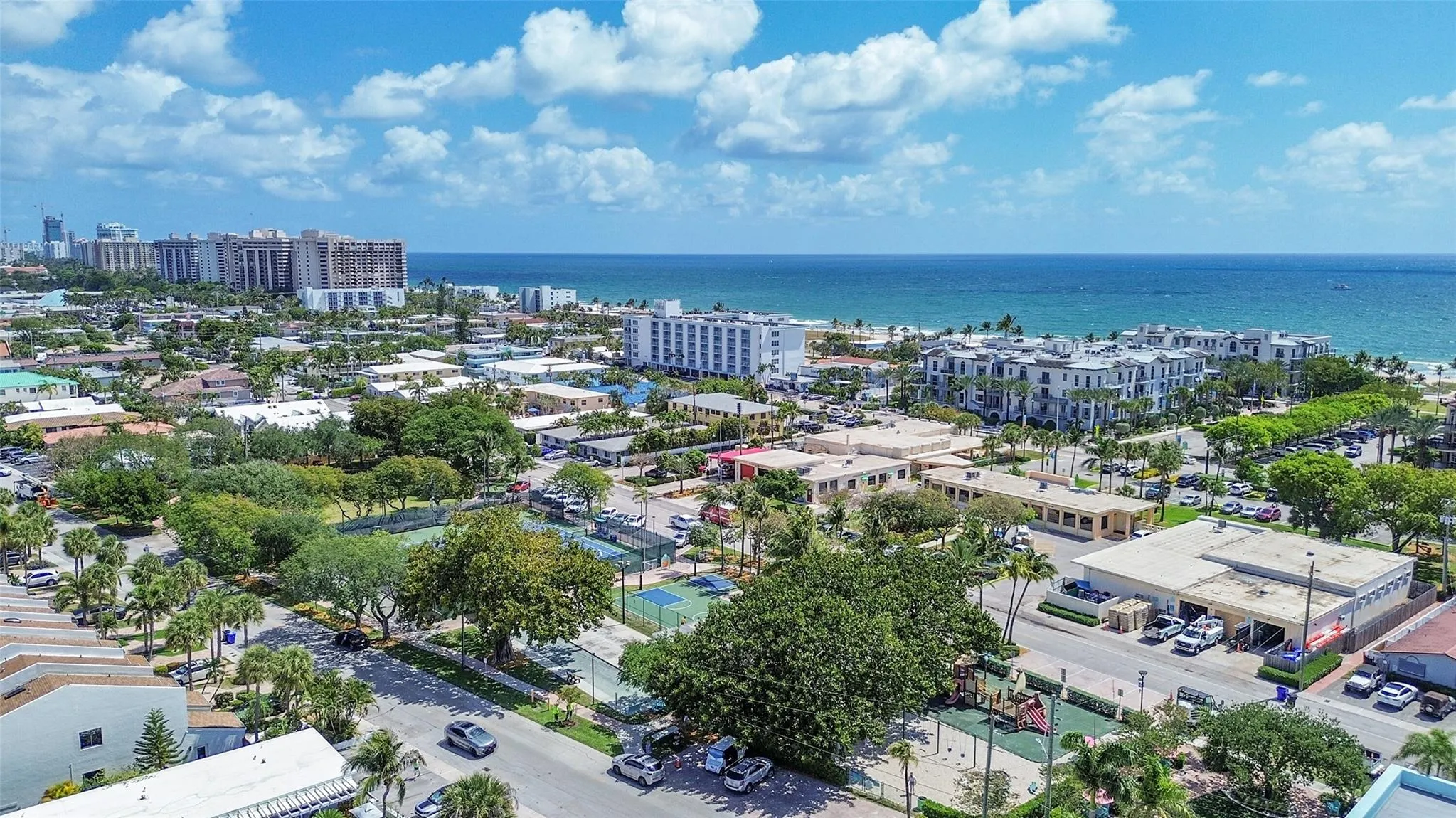4540 N Ocean Dr, #406