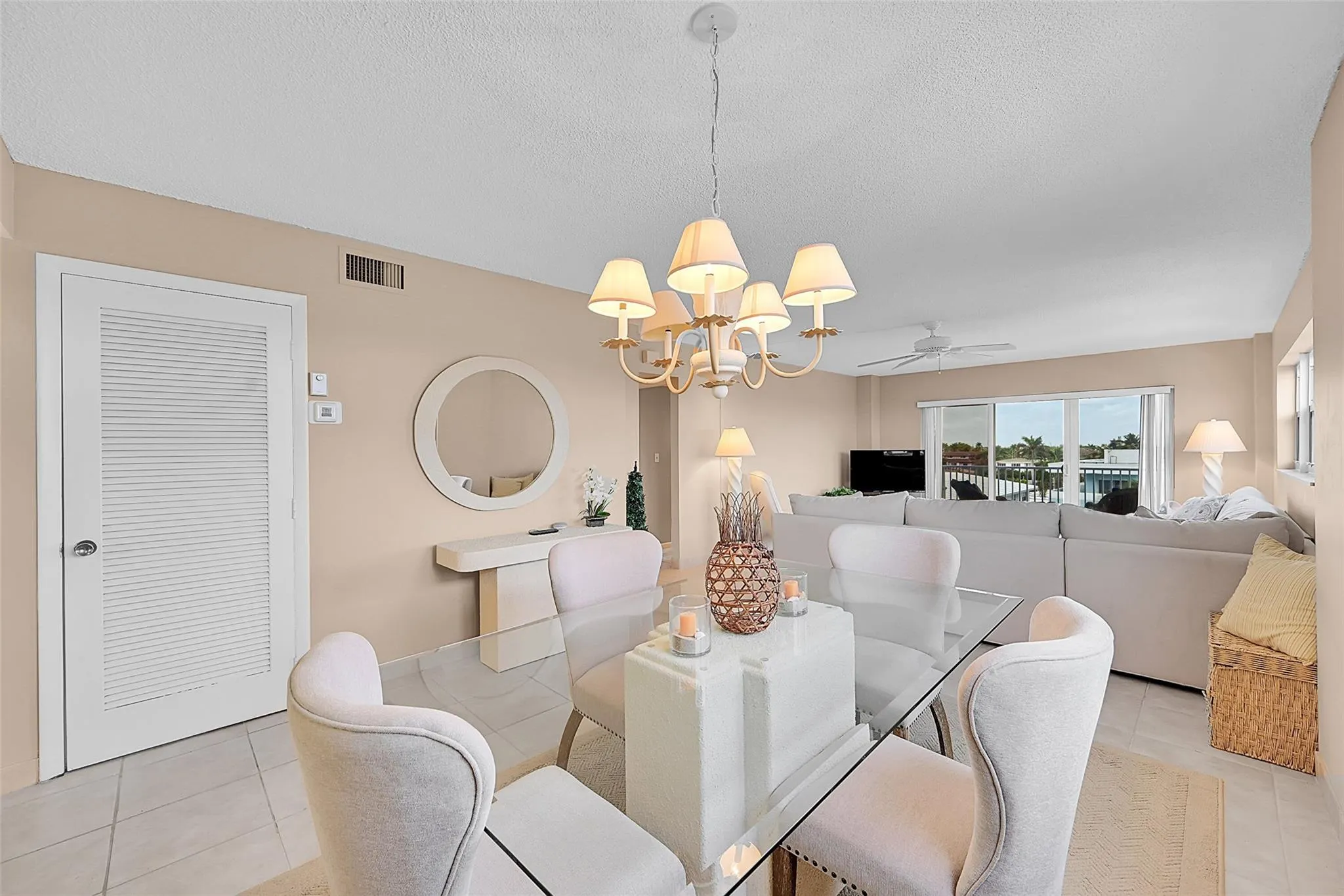 4540 N Ocean Dr, #406