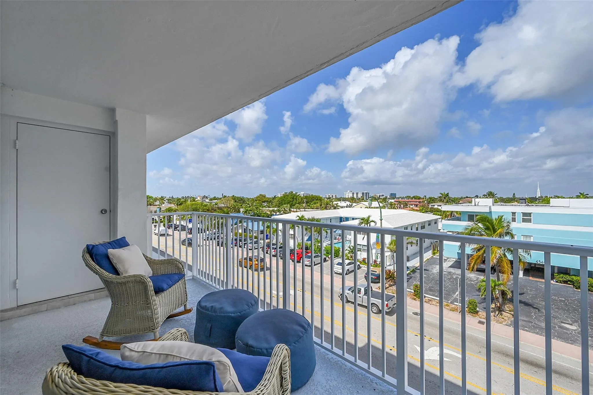 4540 N Ocean Dr, #406