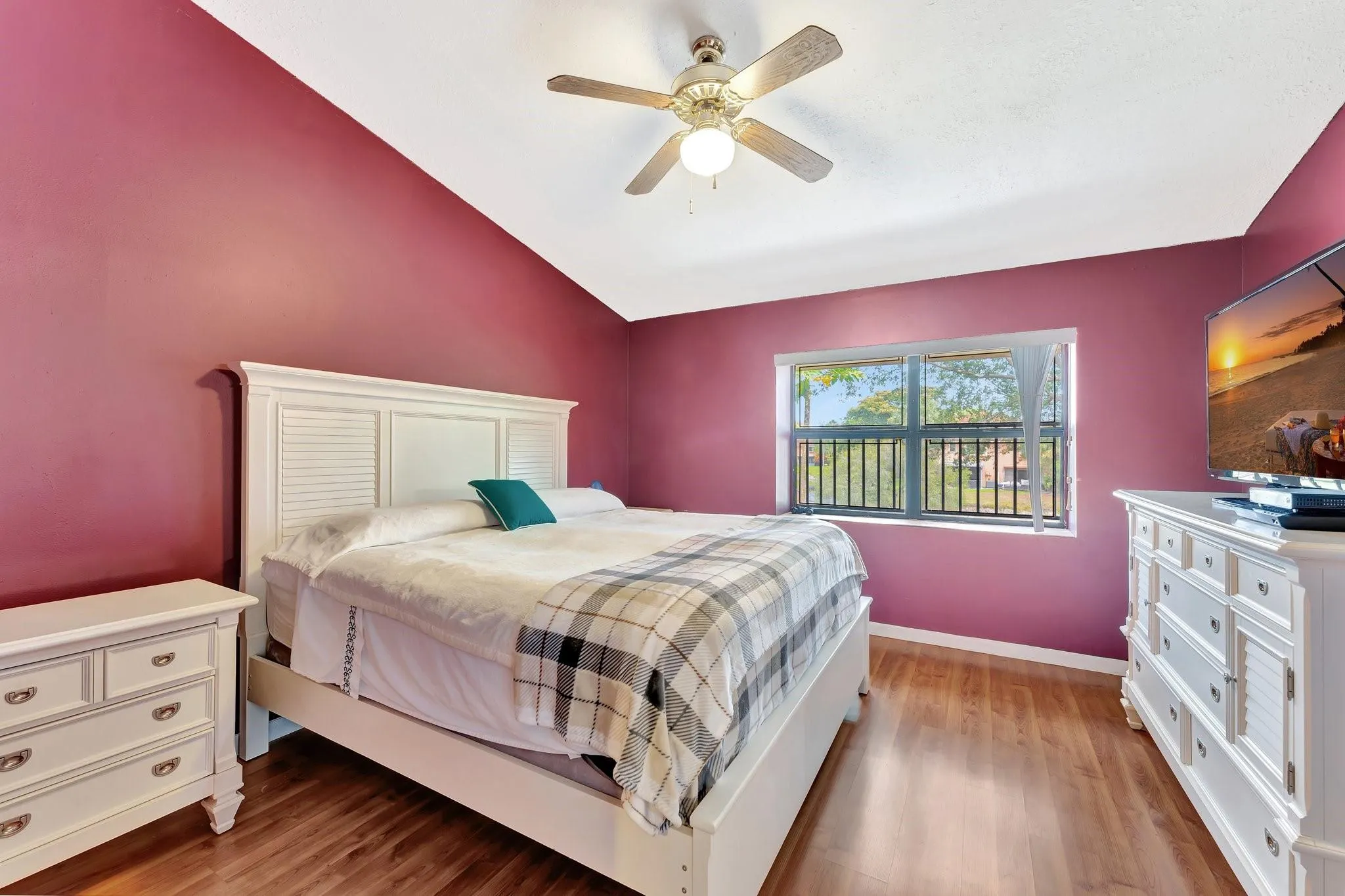 3725 Carambola Cir, #2824