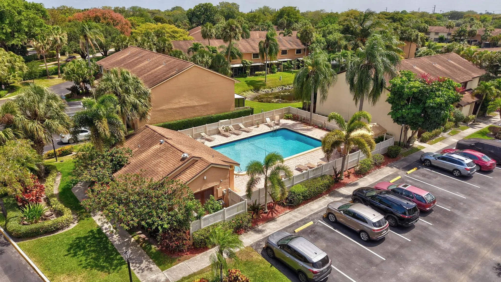 3725 Carambola Cir, #2824