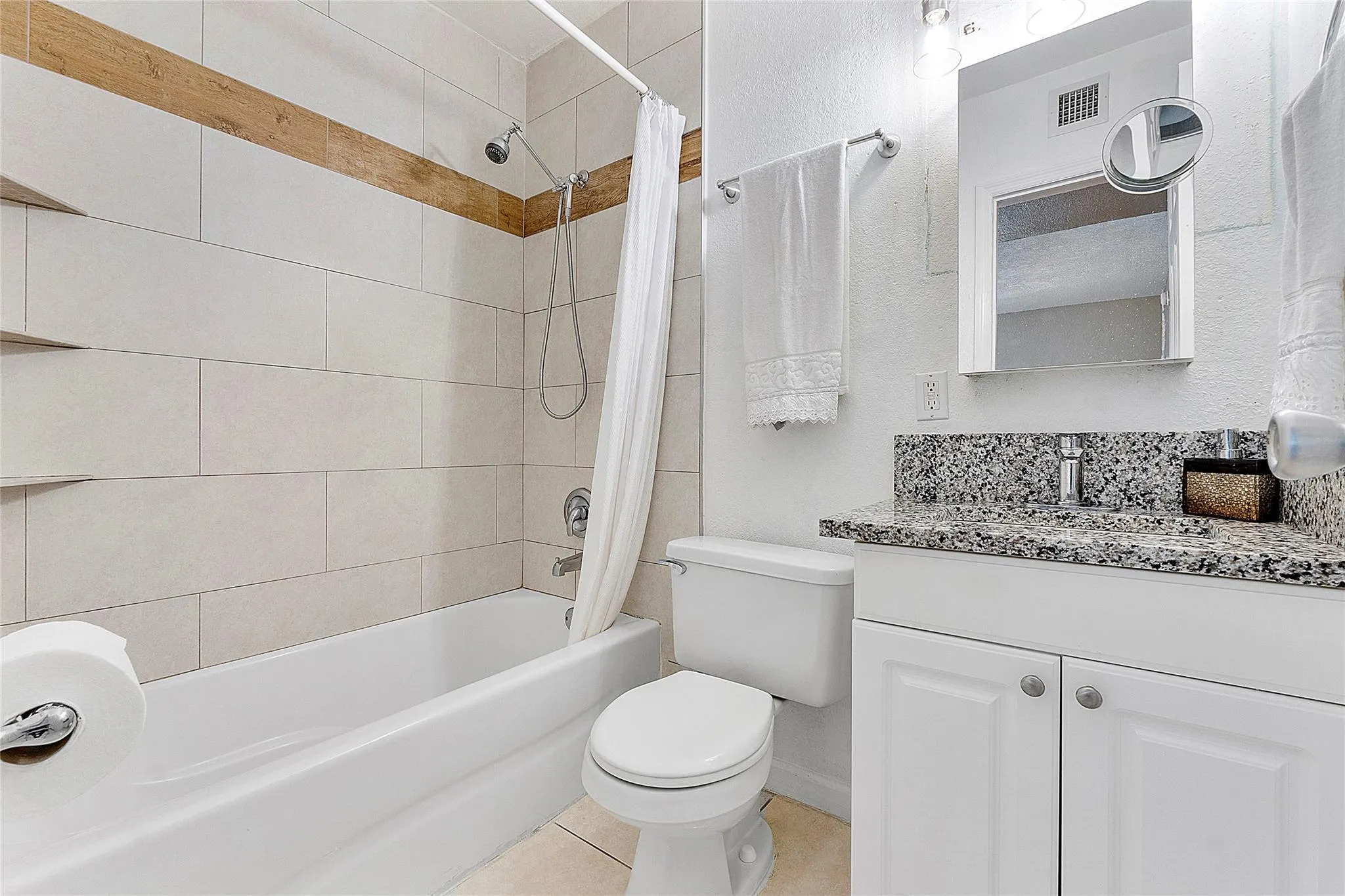 2741 NE 8th Avenue, #20