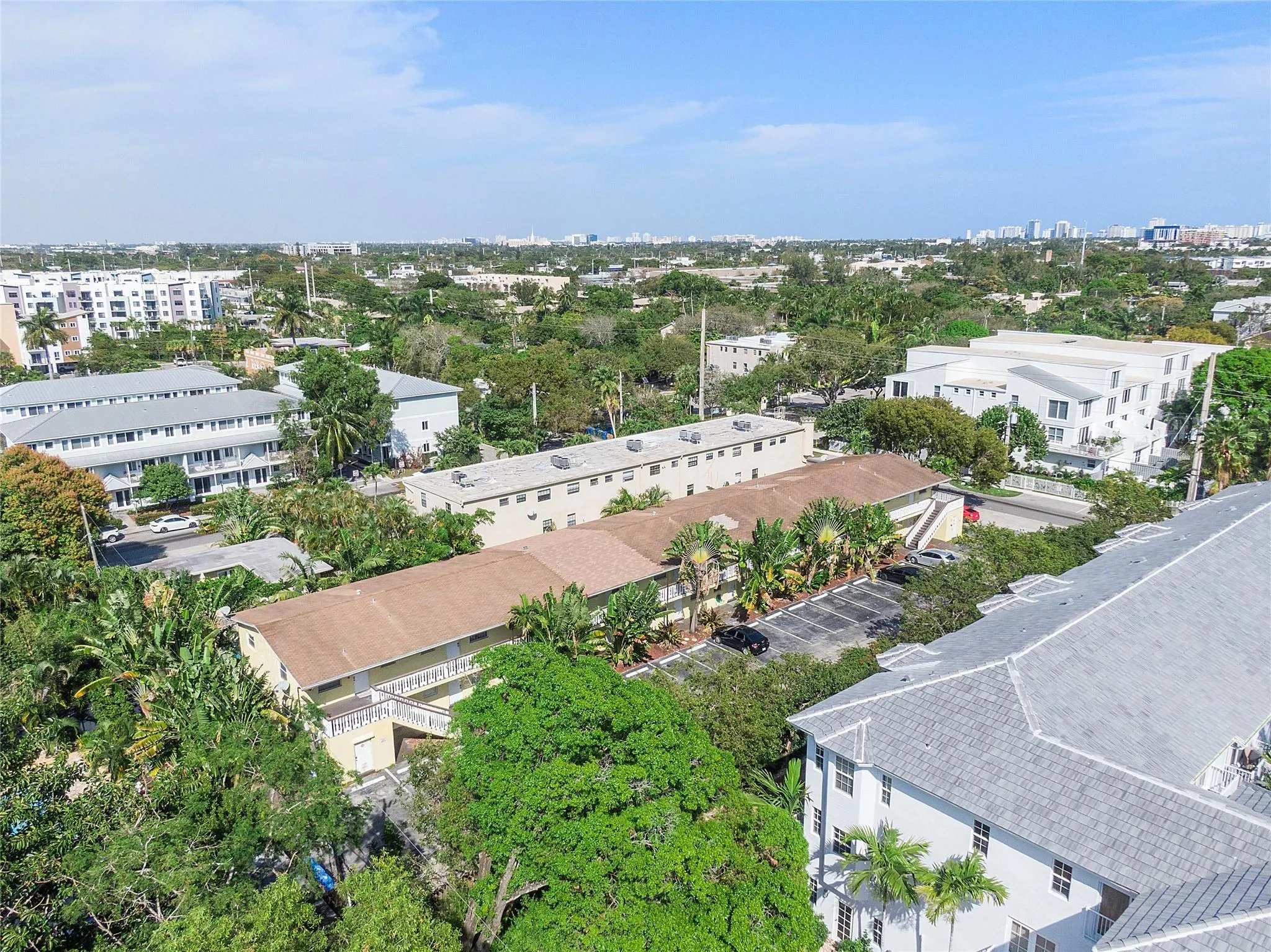2741 NE 8th Avenue, #20