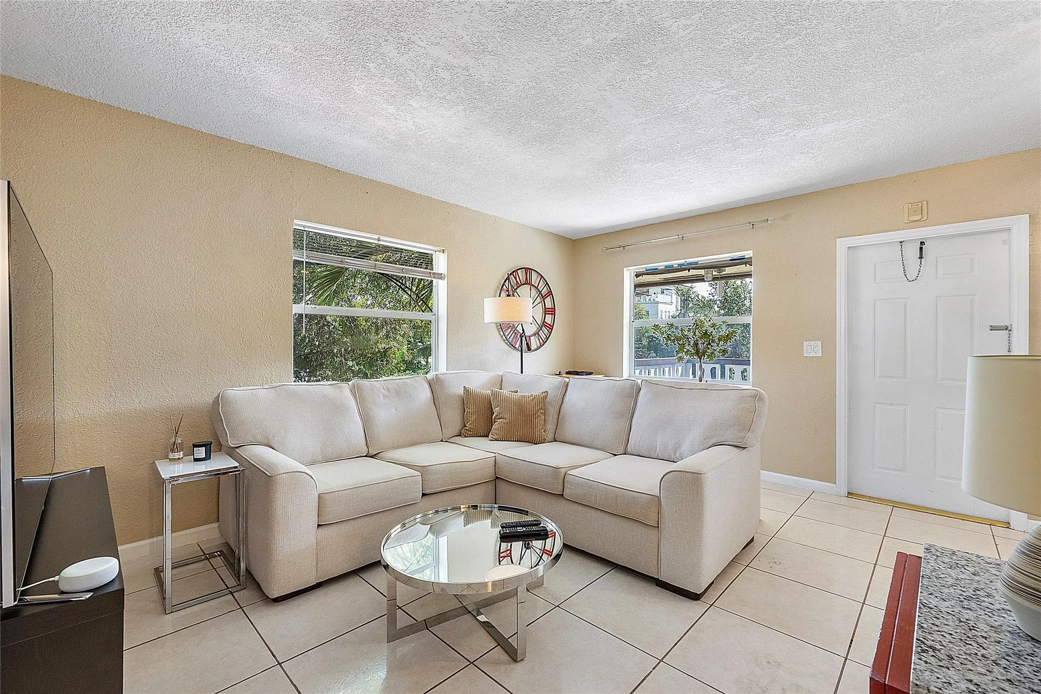 2741 NE 8th Avenue, #20