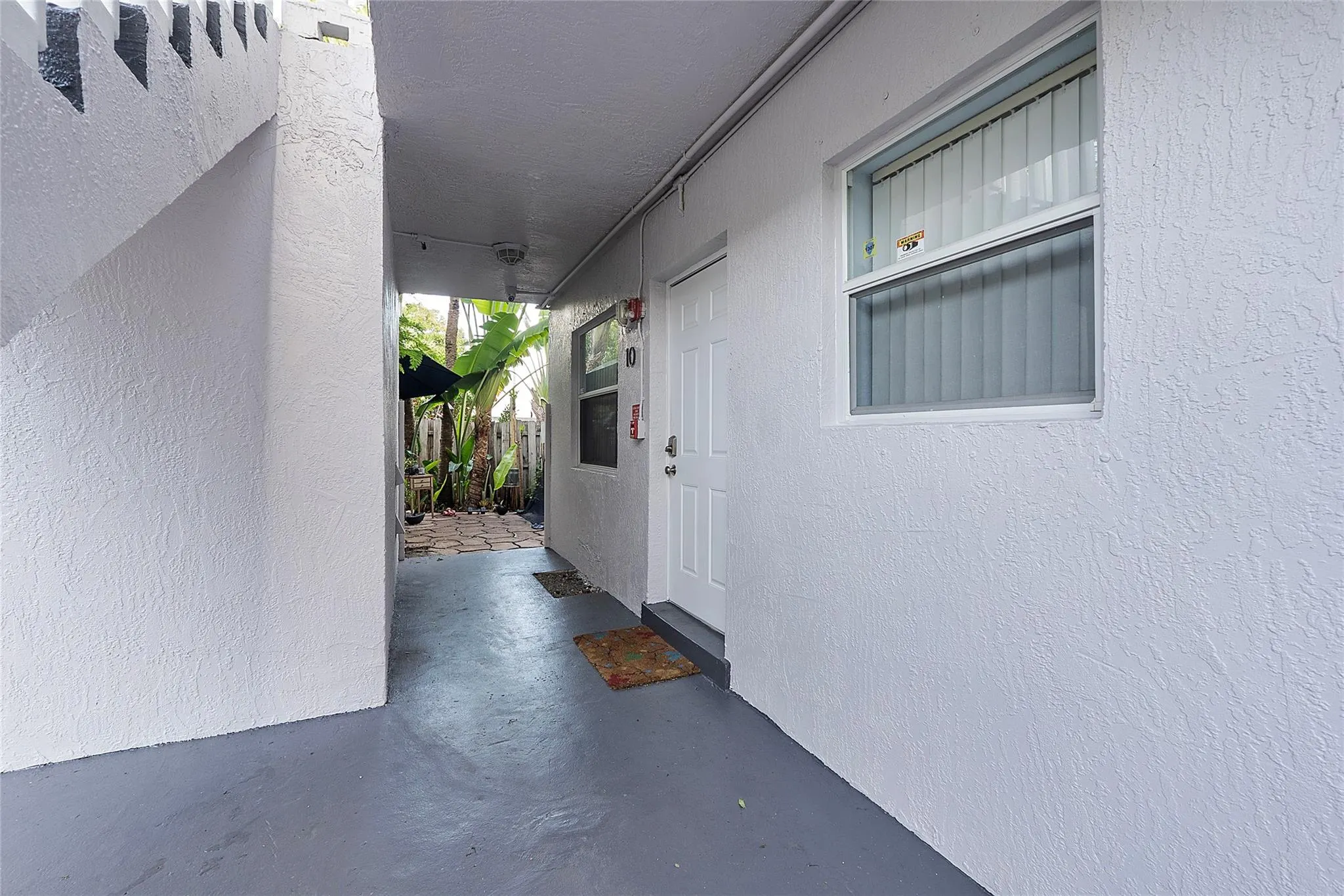 2741 NE 8th Avenue, #10