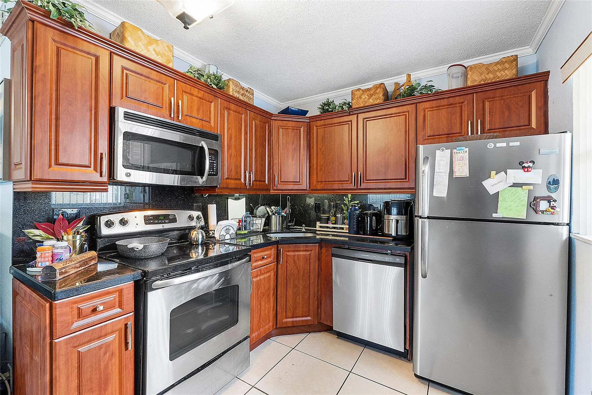 2741 NE 8th Avenue, #10