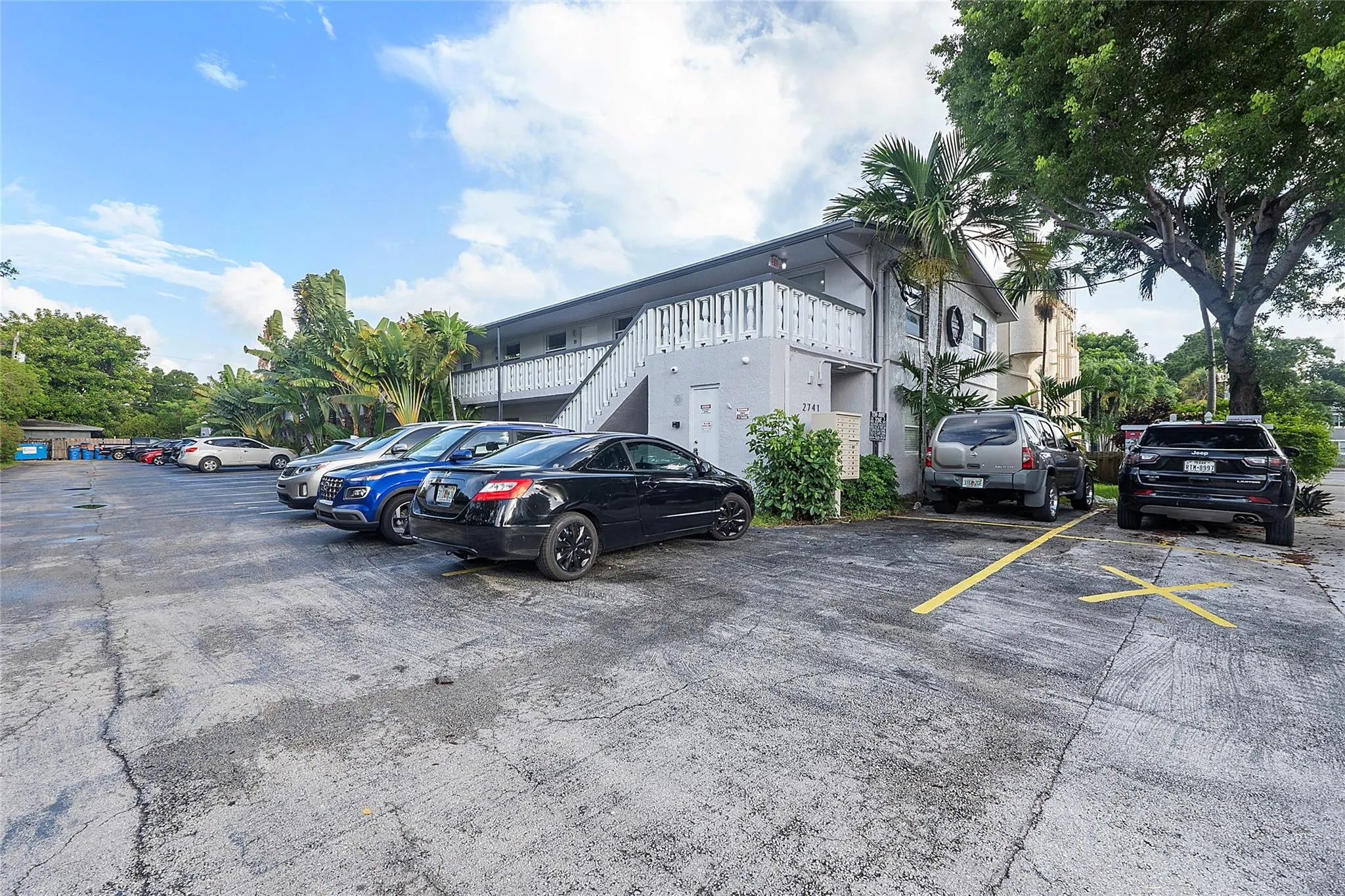 2741 NE 8th Avenue, #10