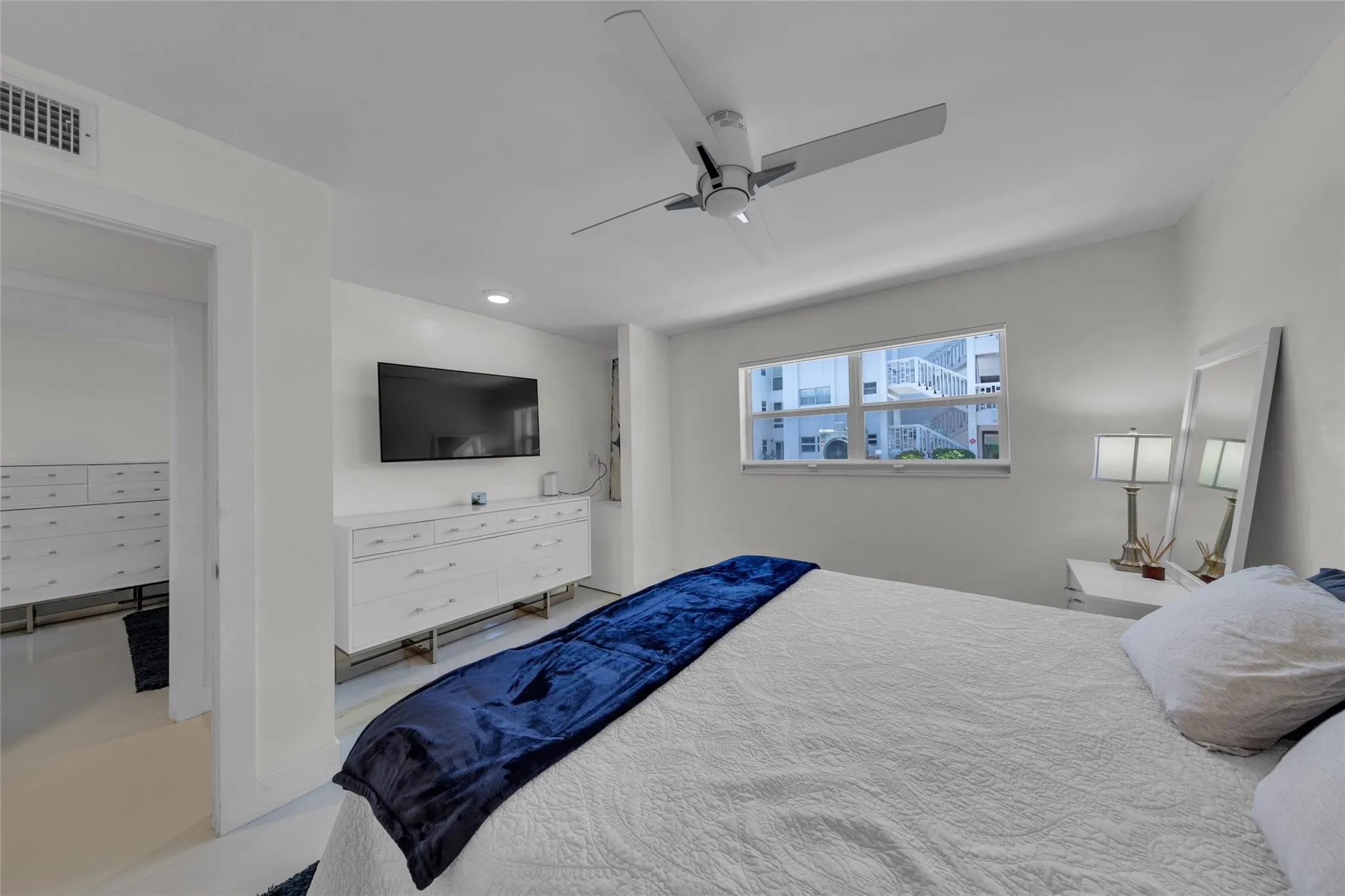 238 Hibiscus Ave, #119