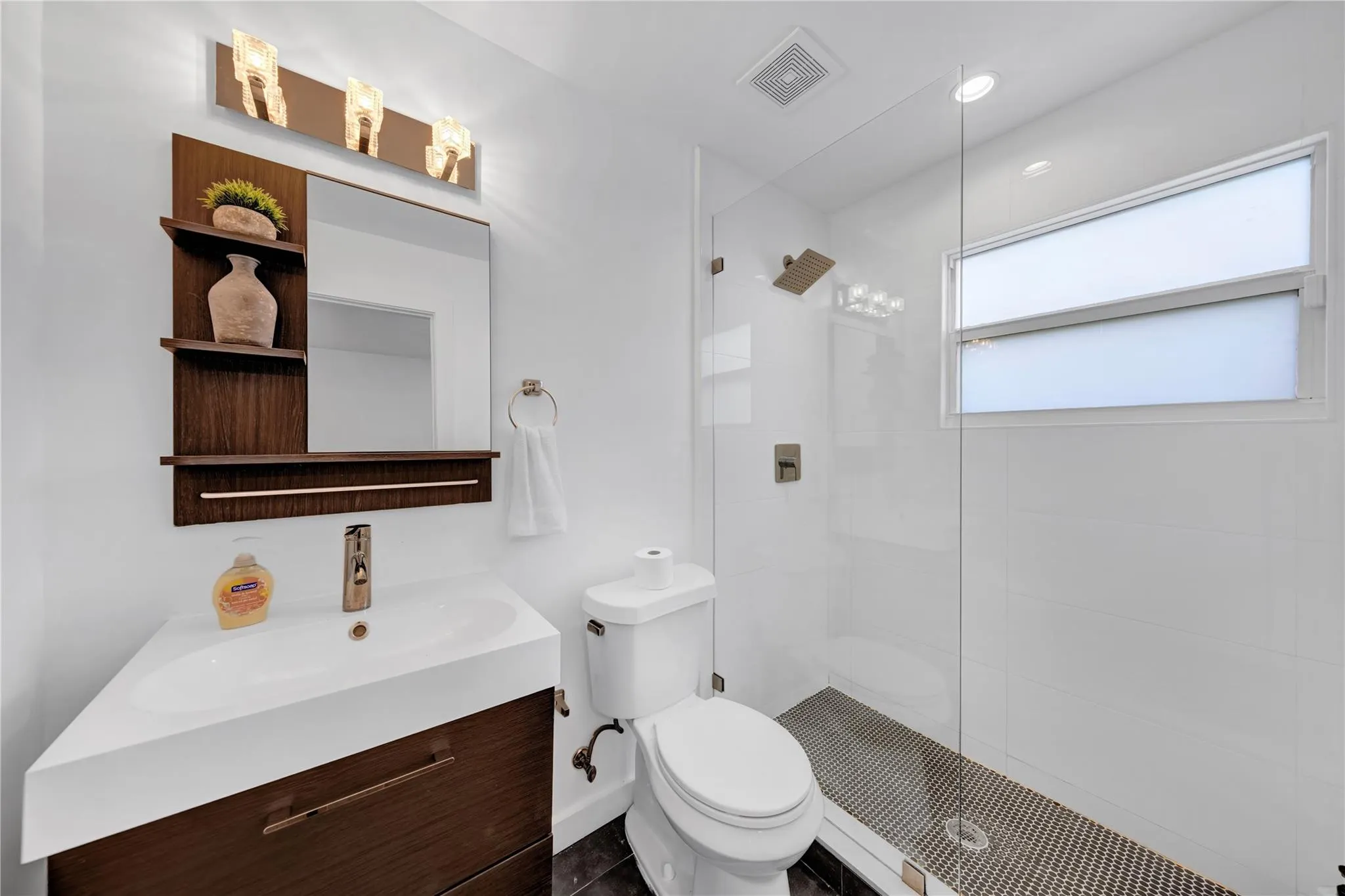91 NW 51st St