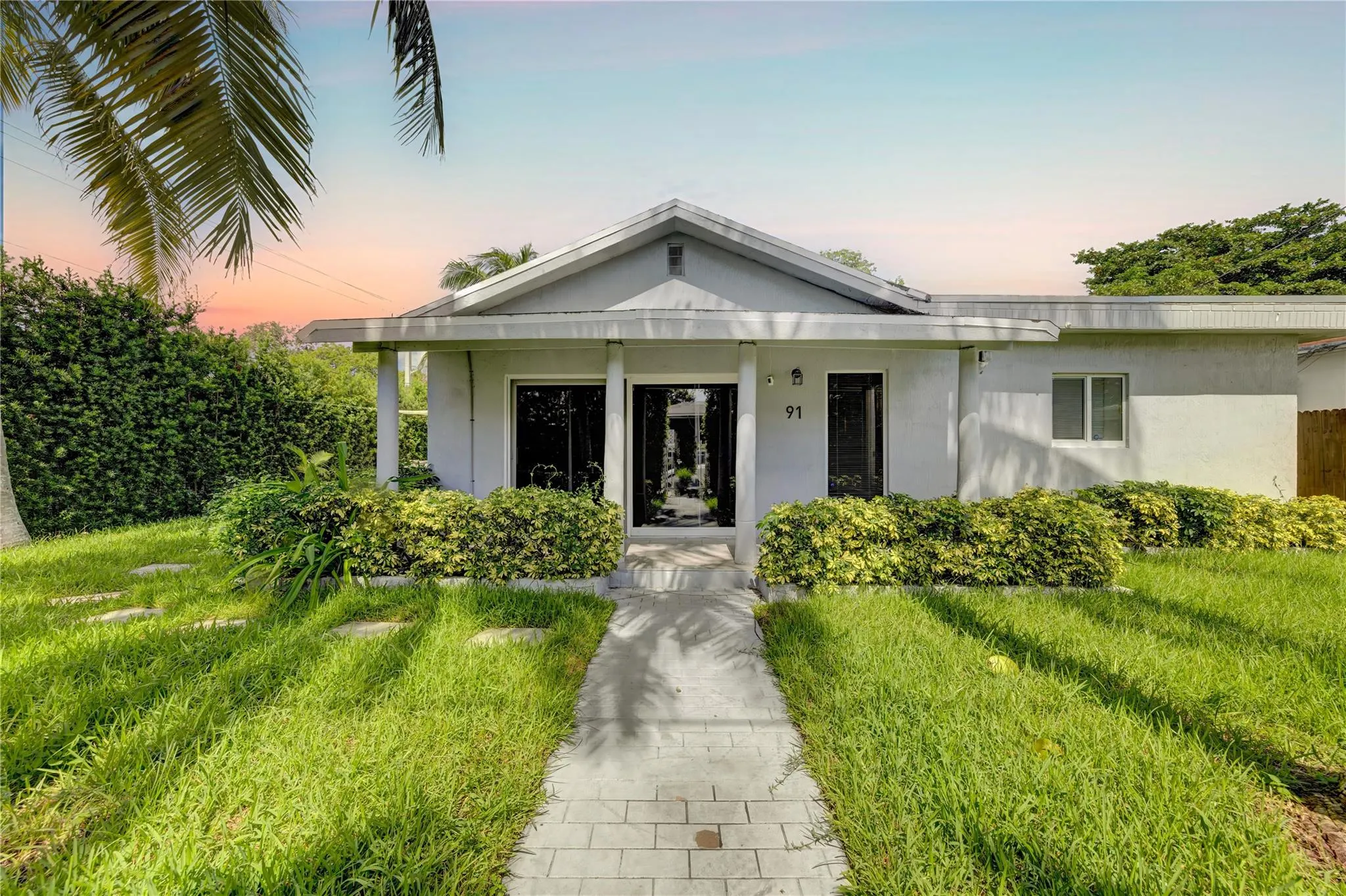 91 NW 51st St