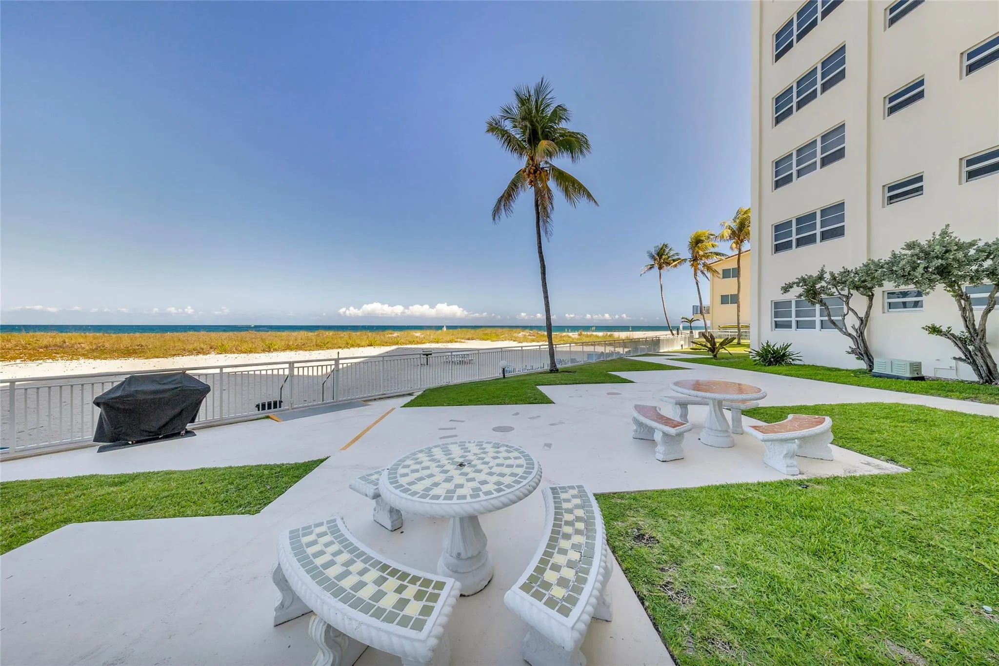 6000 N Ocean Blvd, #6E
