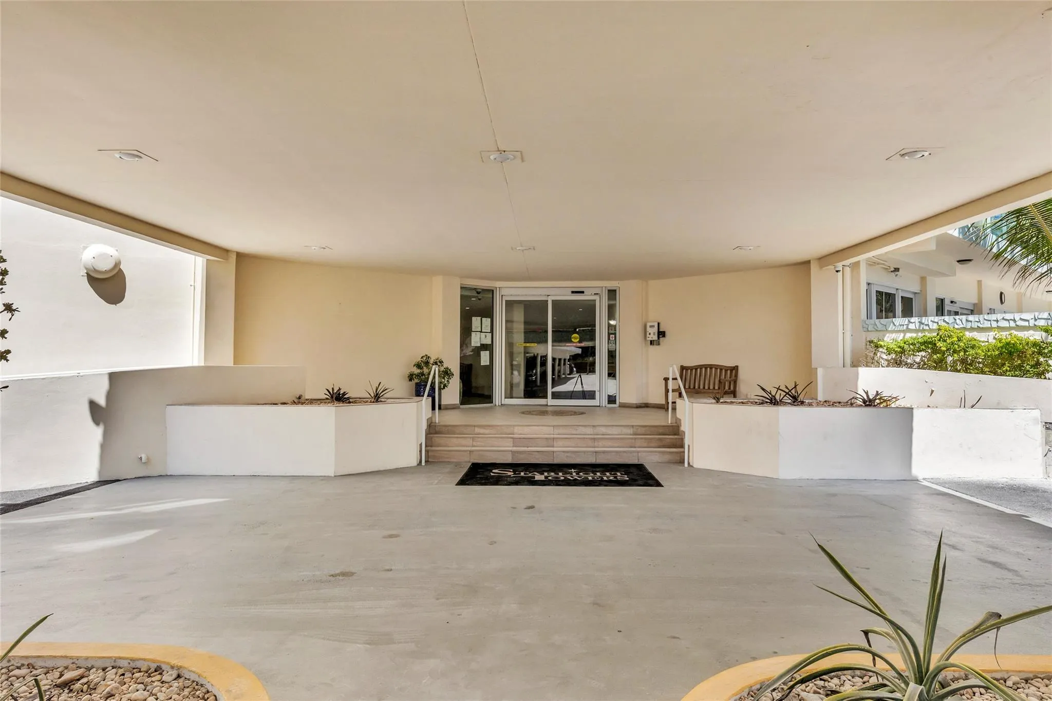 6000 N Ocean Blvd, #6E