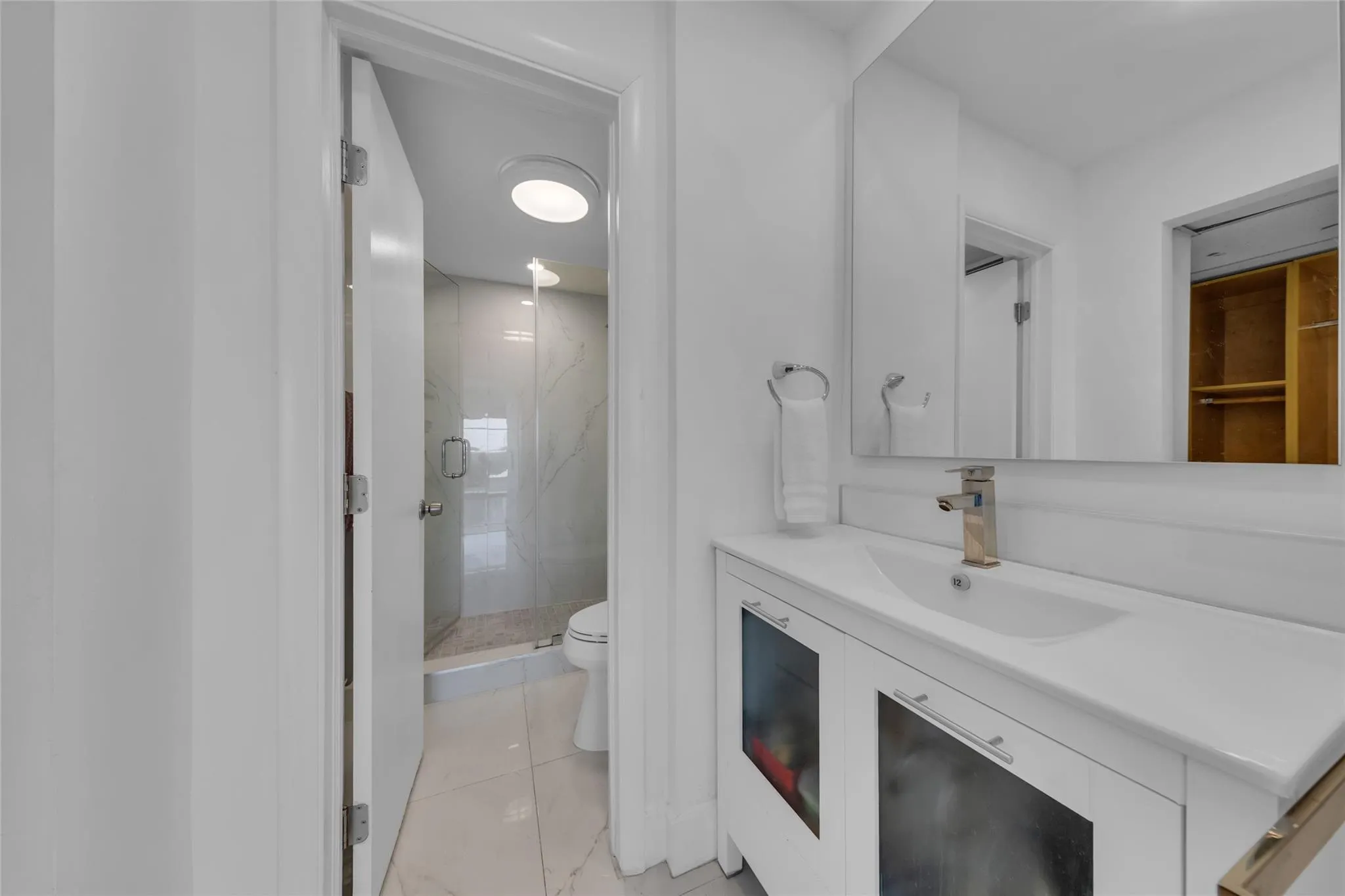 6000 N Ocean Blvd, #6E