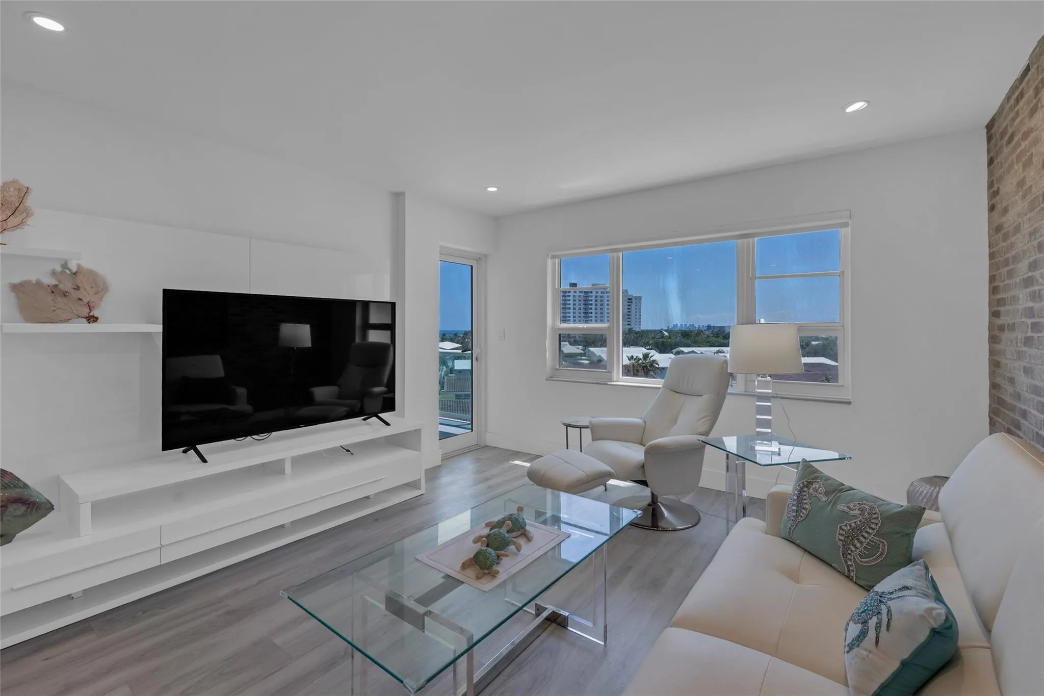 6000 N Ocean Blvd, #6E