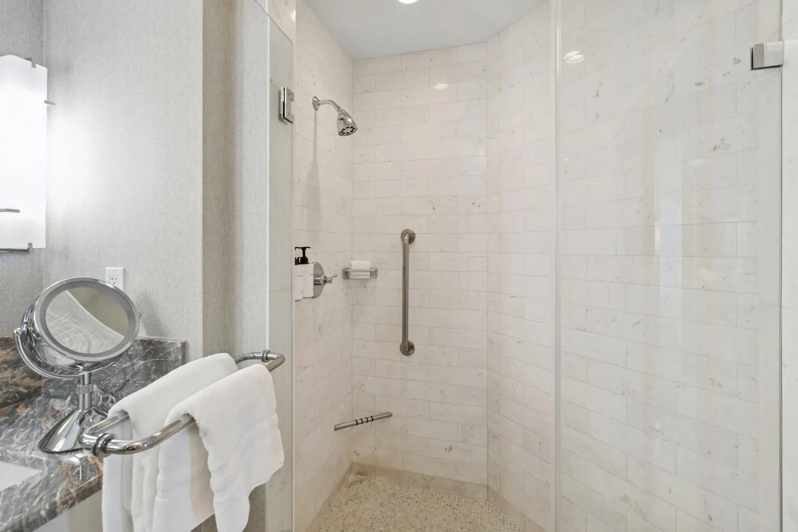 551 N Fort Lauderdale Beach Blvd, #R1902