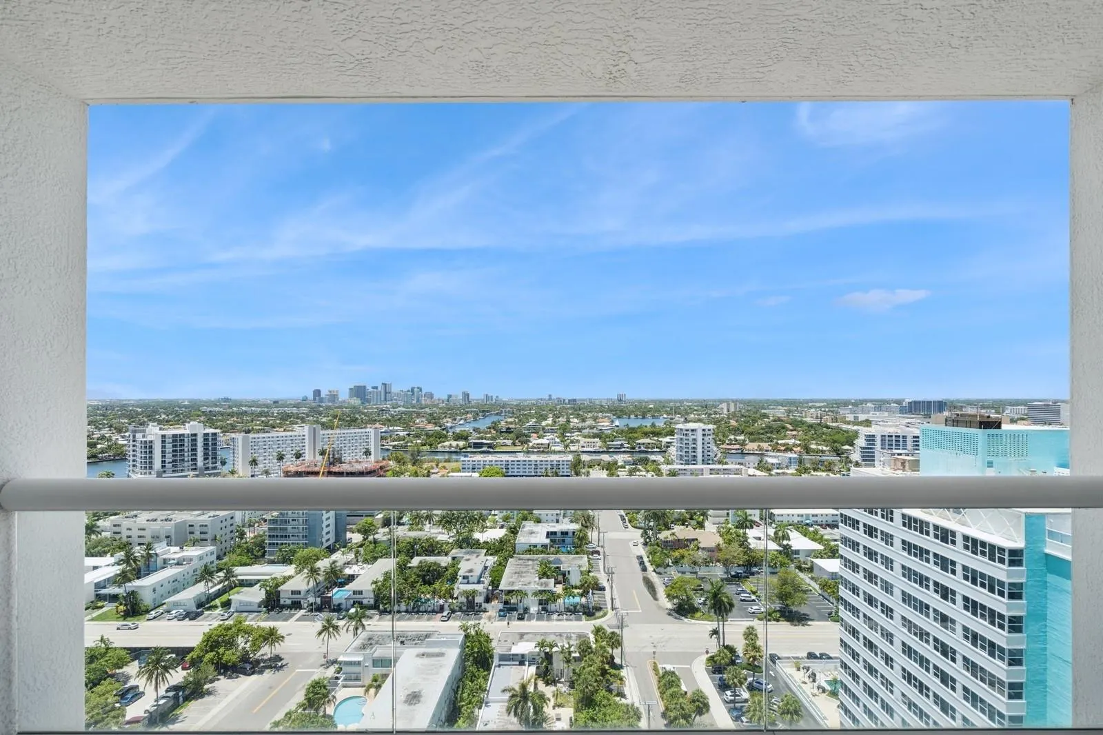 551 N Fort Lauderdale Beach Blvd, #R1902