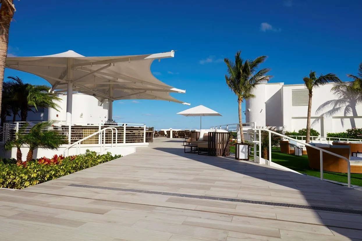 551 N Fort Lauderdale Beach Blvd, #R1902