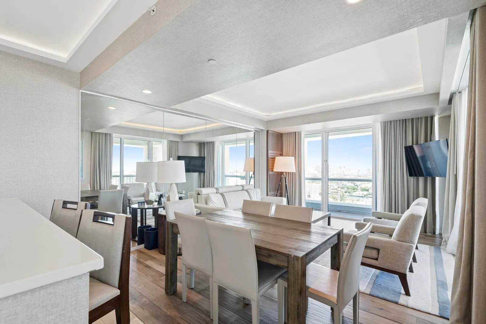 551 N Fort Lauderdale Beach Blvd, #R1902