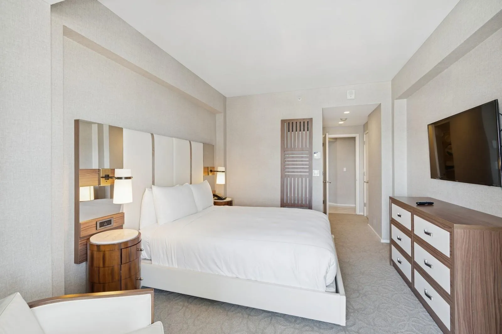 551 N Fort Lauderdale Beach Blvd, #R1902