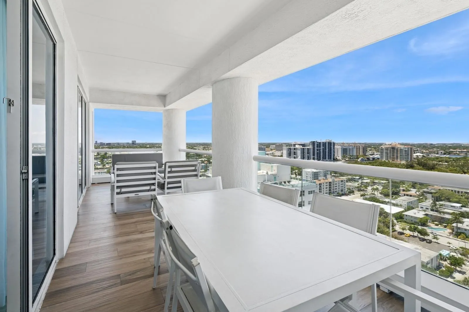 551 N Fort Lauderdale Beach Blvd, #R1902