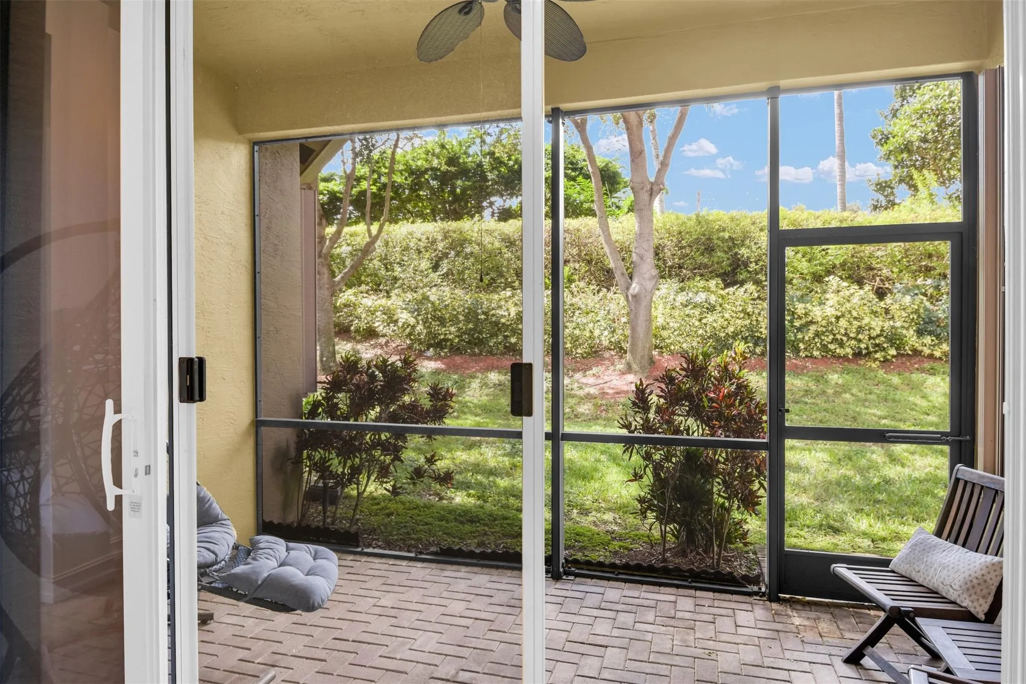 10903 Rock Springs Ter