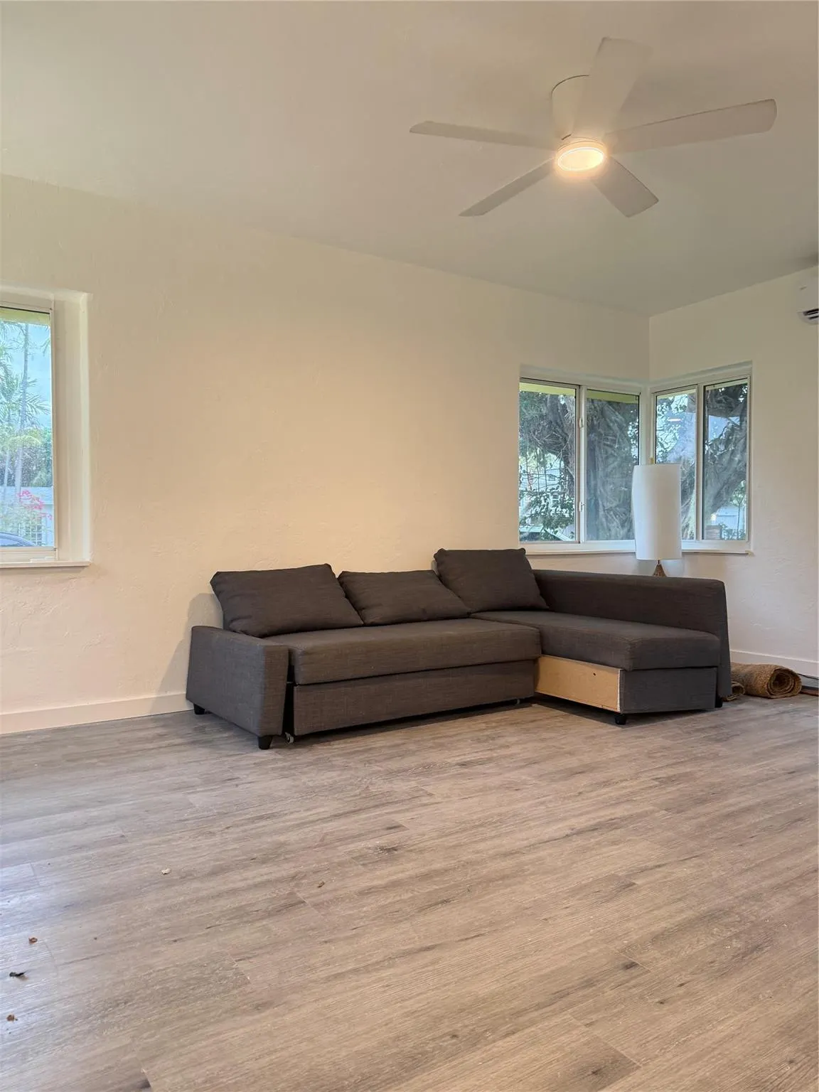 401-403 NE 14th ave