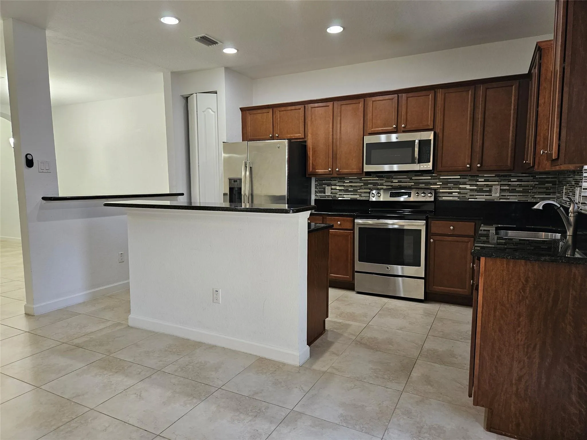 9627 Watercrest Isle