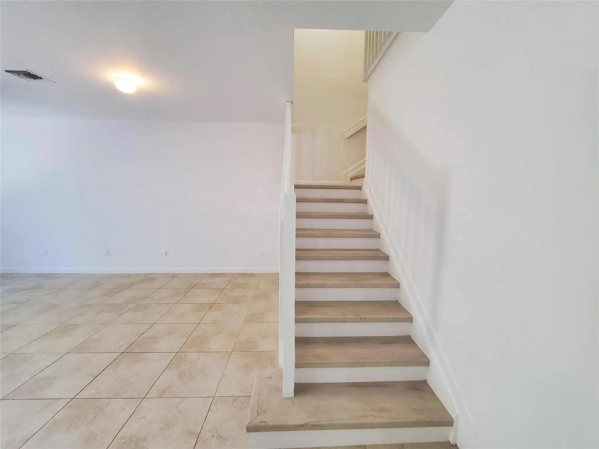 9627 Watercrest Isle