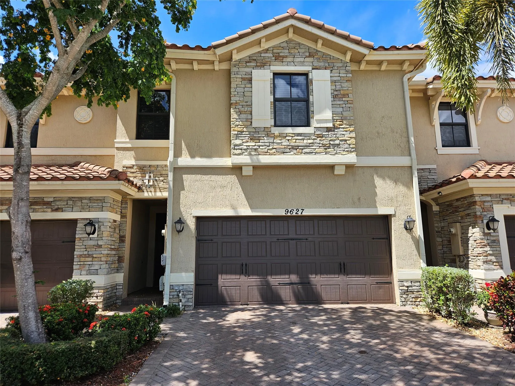 9627 Watercrest Isle