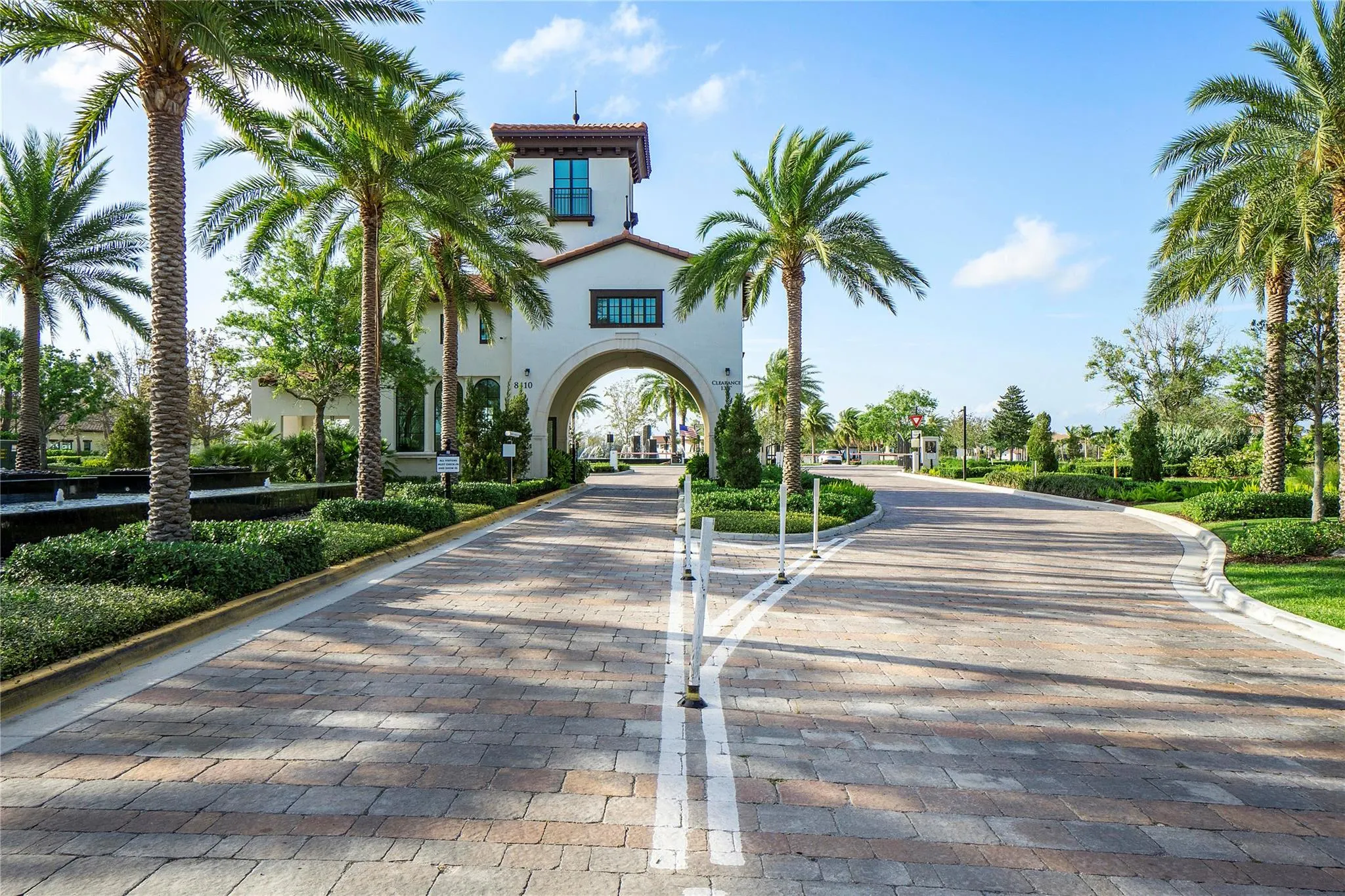 11730 Waters Edge Ct