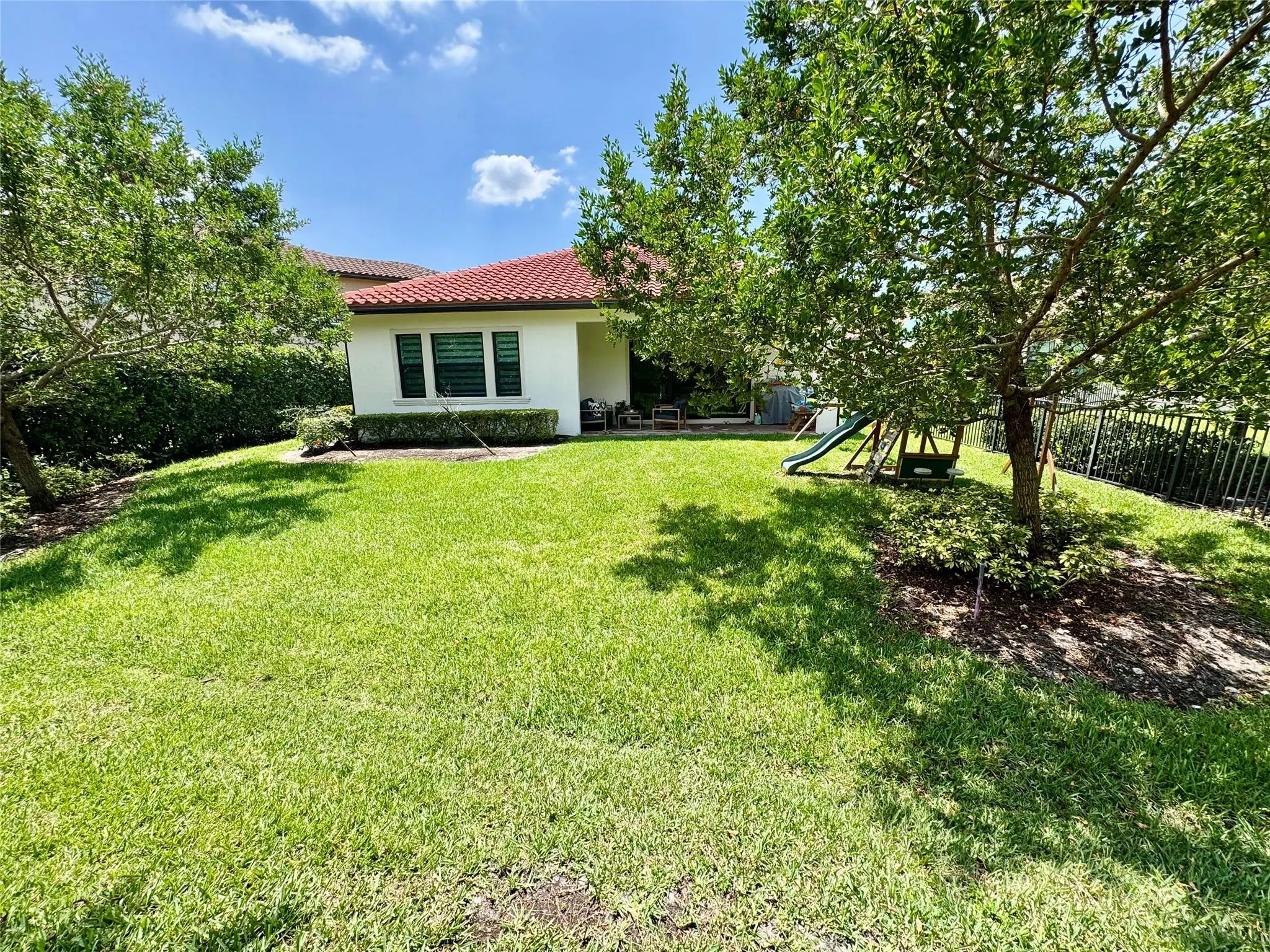 11730 Waters Edge Ct