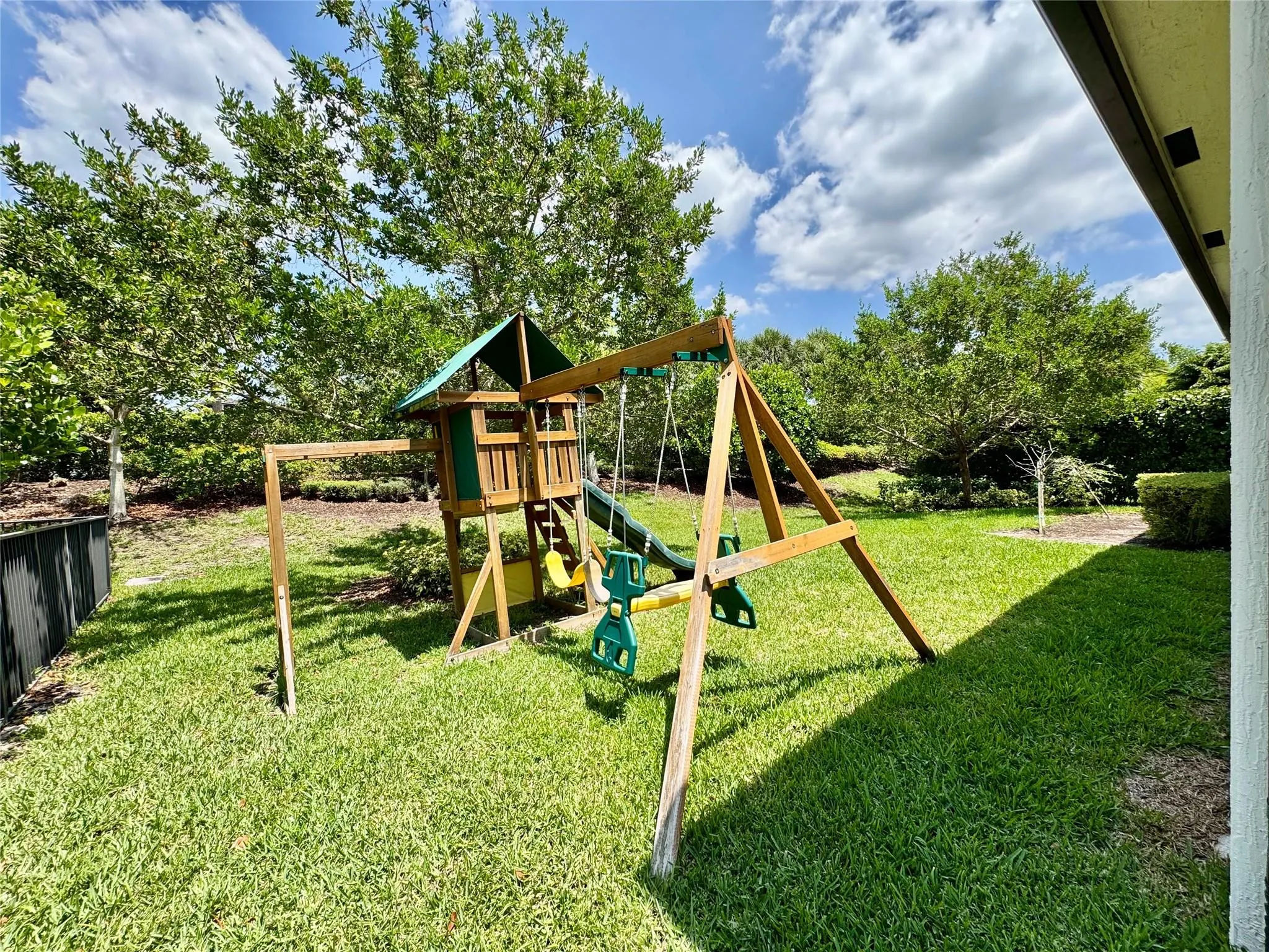 11730 Waters Edge Ct