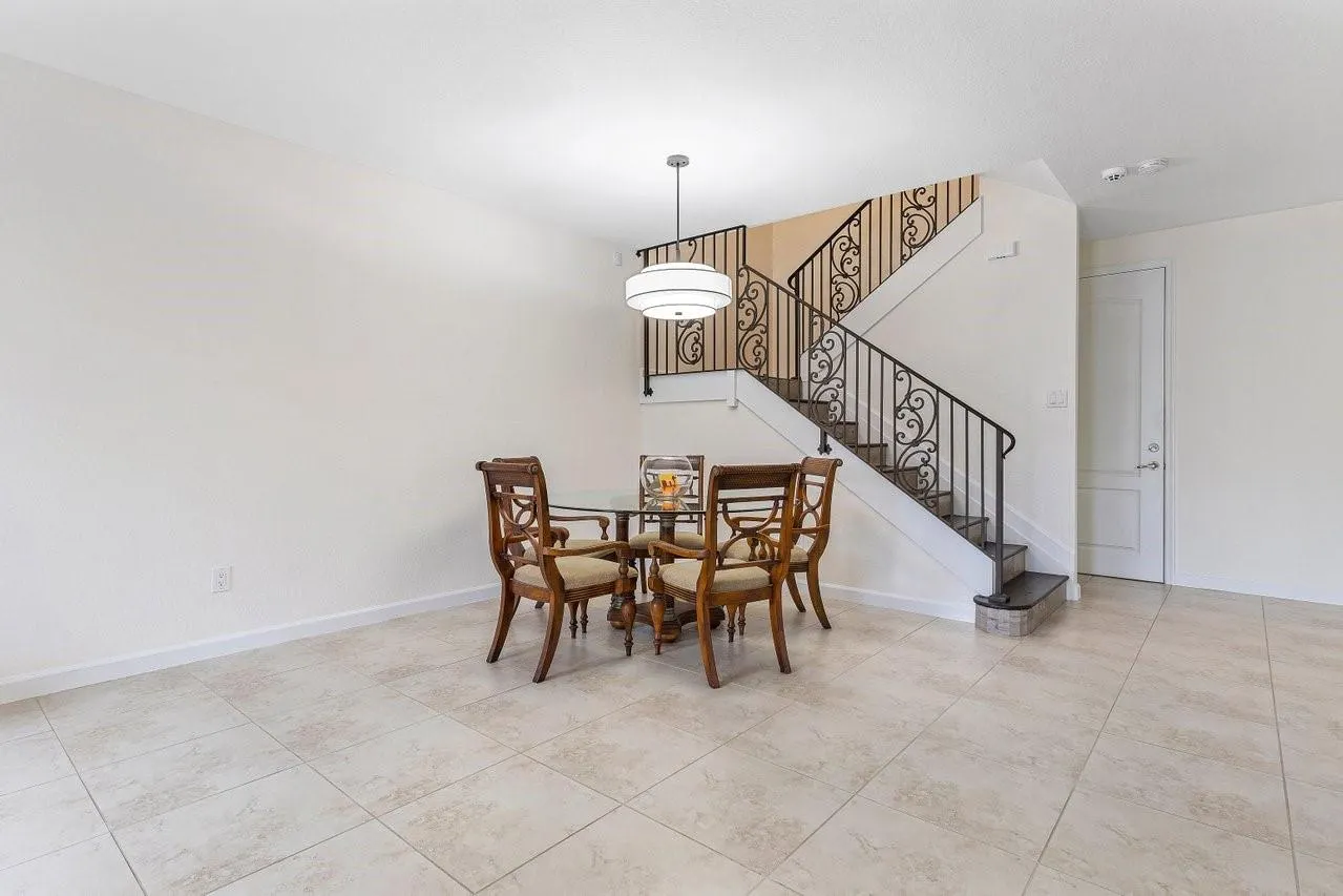 9580 Town Parc Cir S, #9580