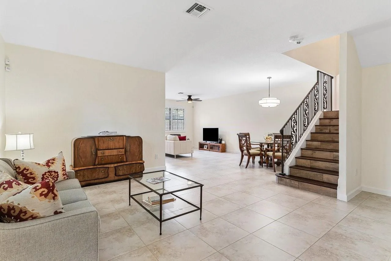 9580 Town Parc Cir S, #9580