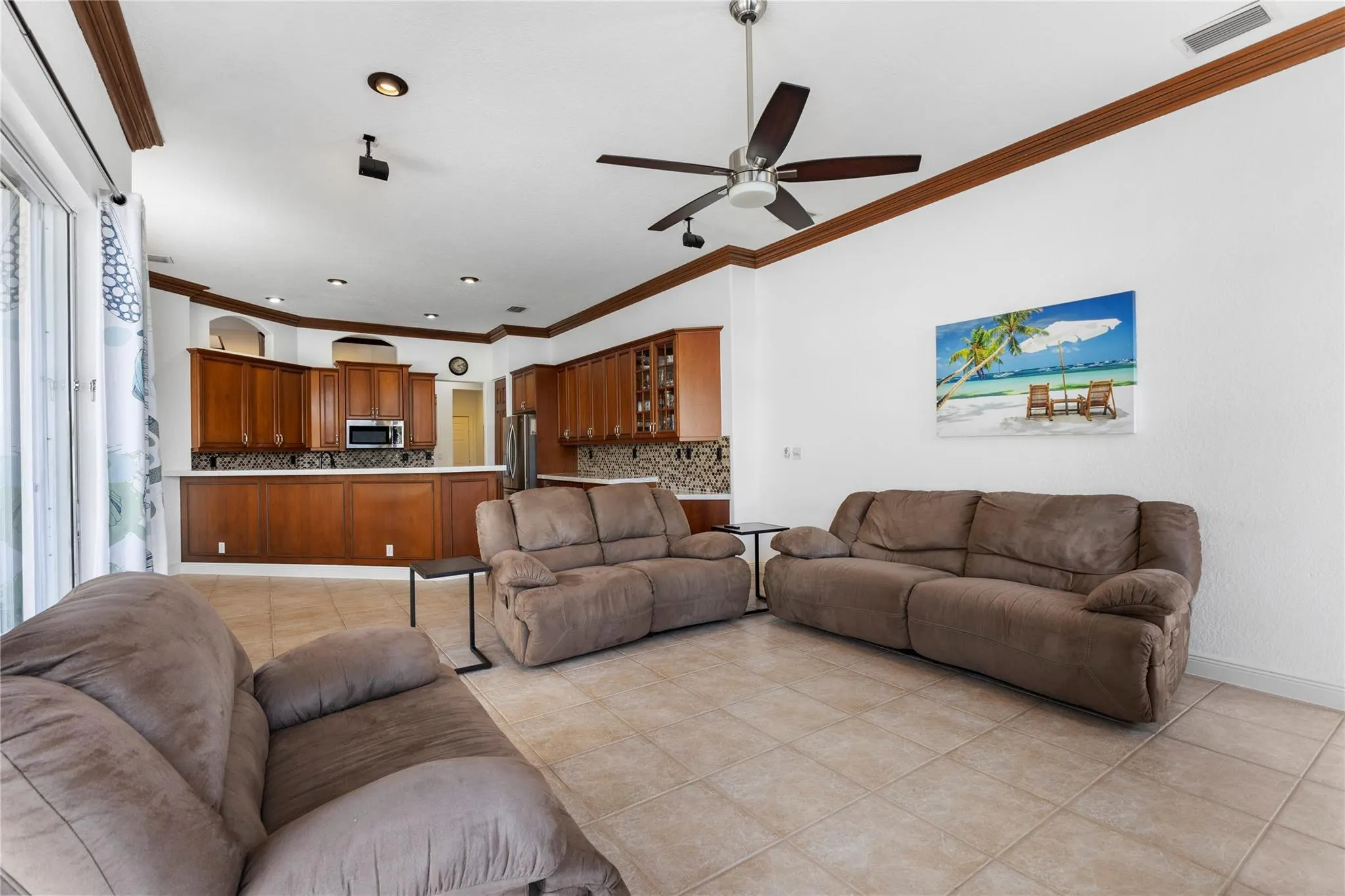 10675 NW 69th PL
