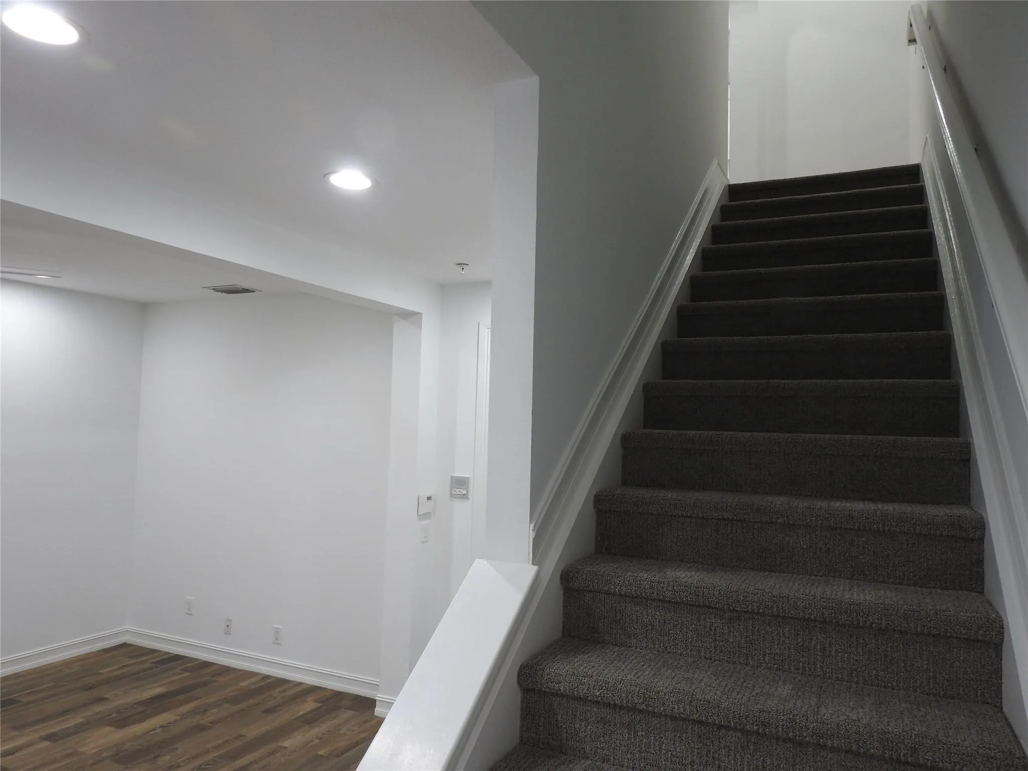 2299 NE 9th Ave, #2299