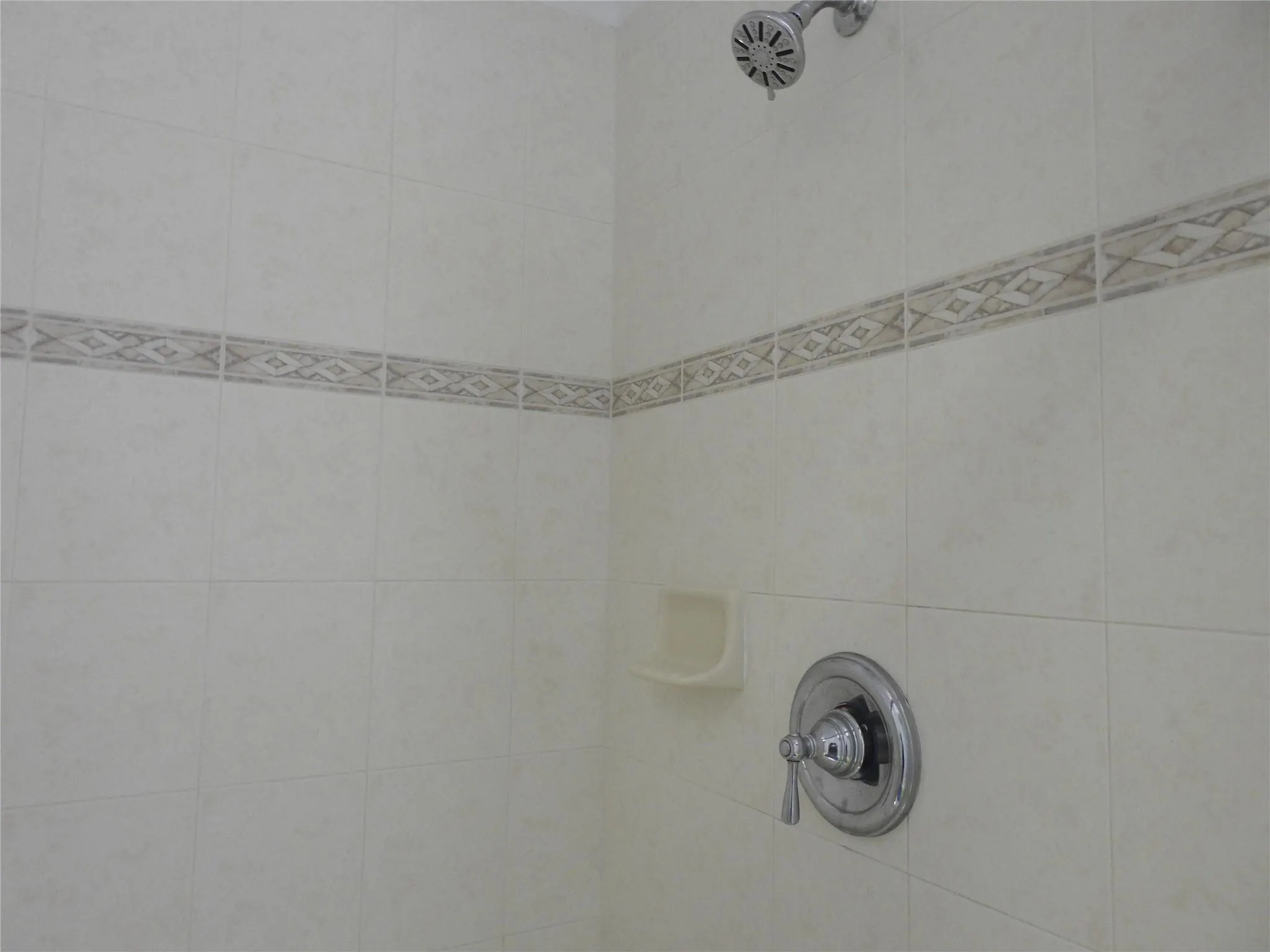 2299 NE 9th Ave, #2299